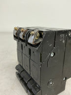 *CHIPPED* Used Square D EHB34030 3 Pole, 30 Amps,480 Volts