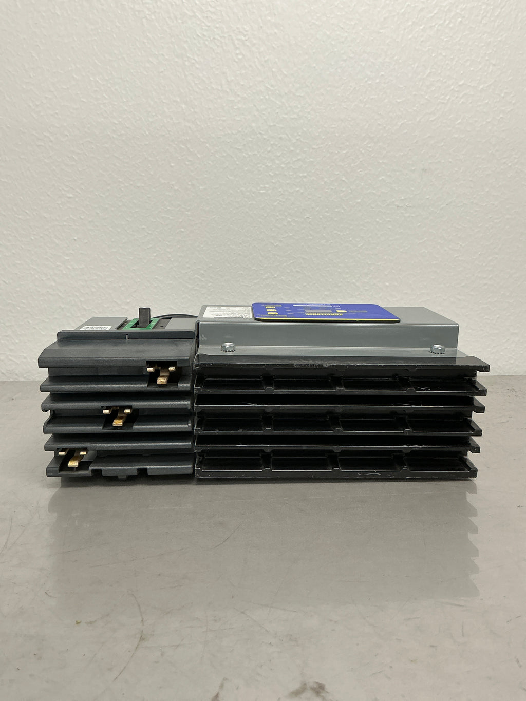 New Square D HL4IMA12C1  3 Phase Surgelogic