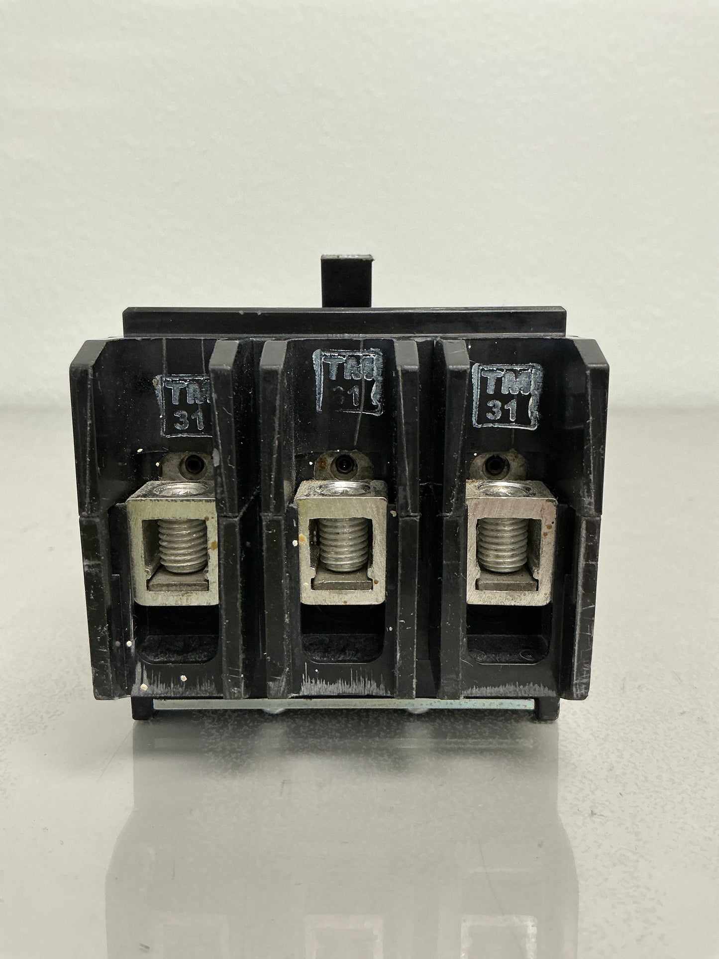 Used GHB3030 3 Pole, 30 Amps, 480 Volts