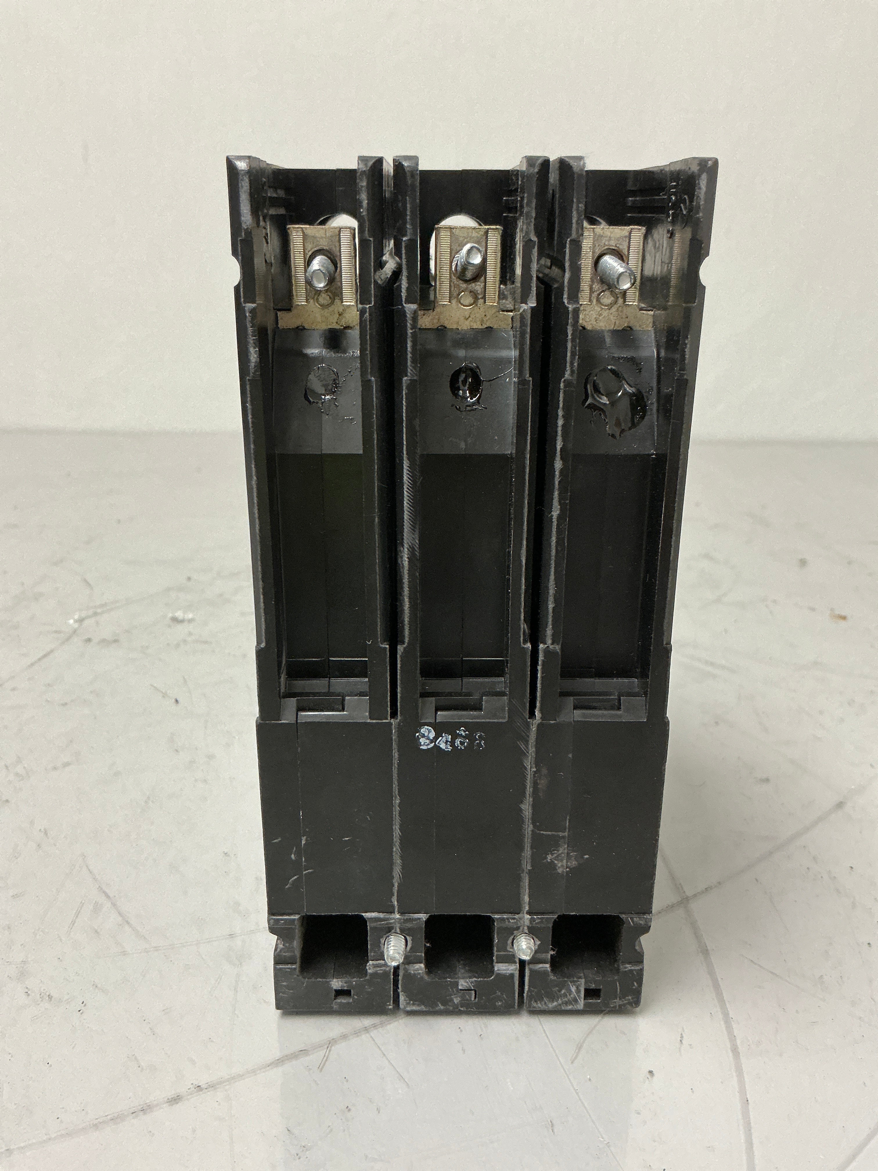 Used Siemens ED43B125 3 Pole, 125 Amps, 480 Volts Circuit Breaker