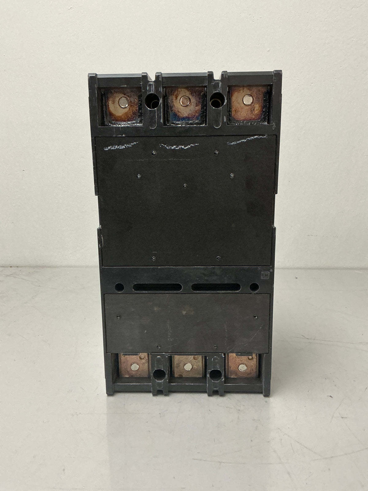New Square D LAP36350MB 3Pole, 350 Amps, 600 Volts Circuit Breaker