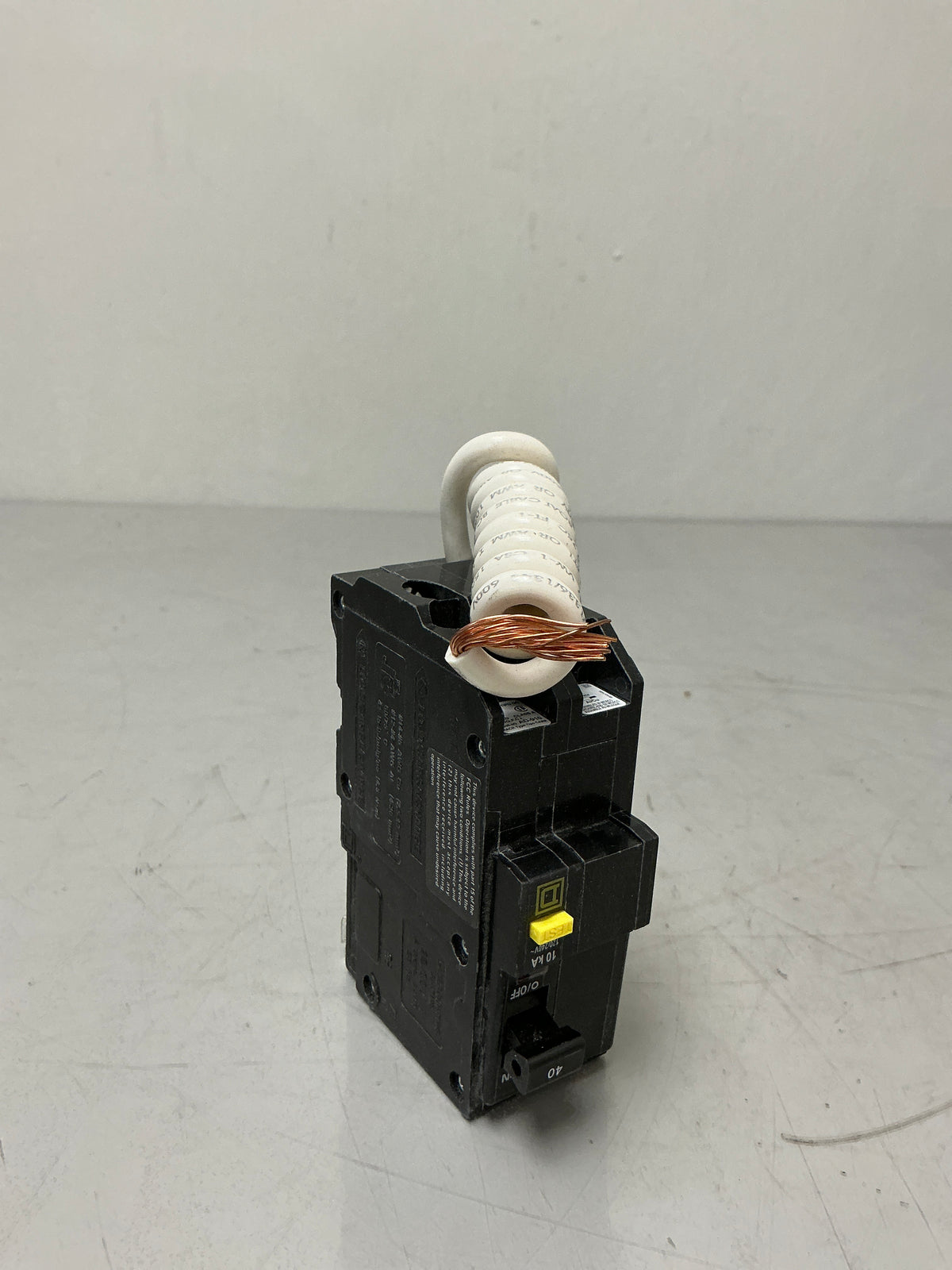 New Square D QO240GFI 2 Poles, 40 Amps, 240 Volts Circuit Breaker