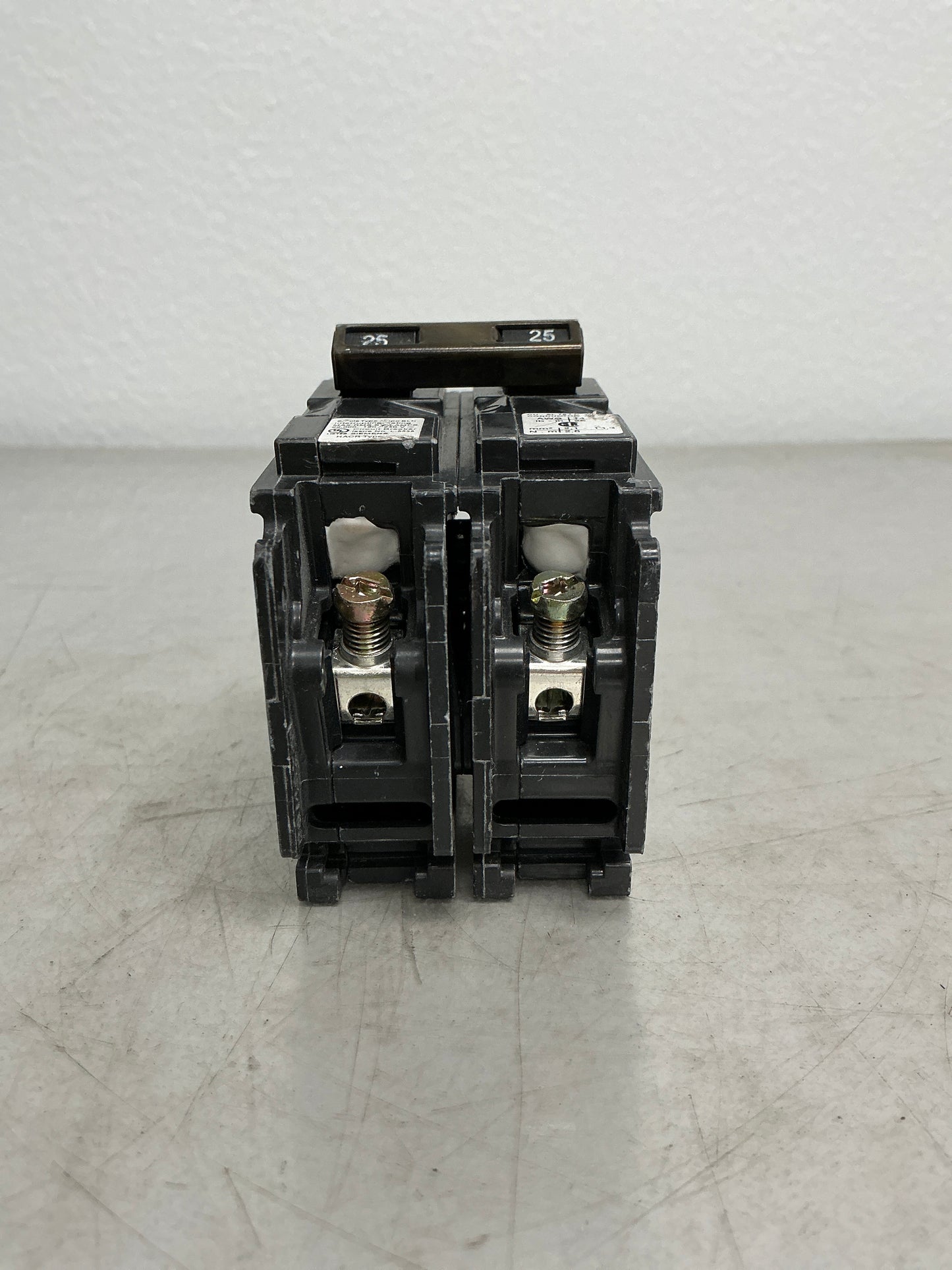 Used Siemens B225H 2 Pole, 25 Amps, 240 Volts