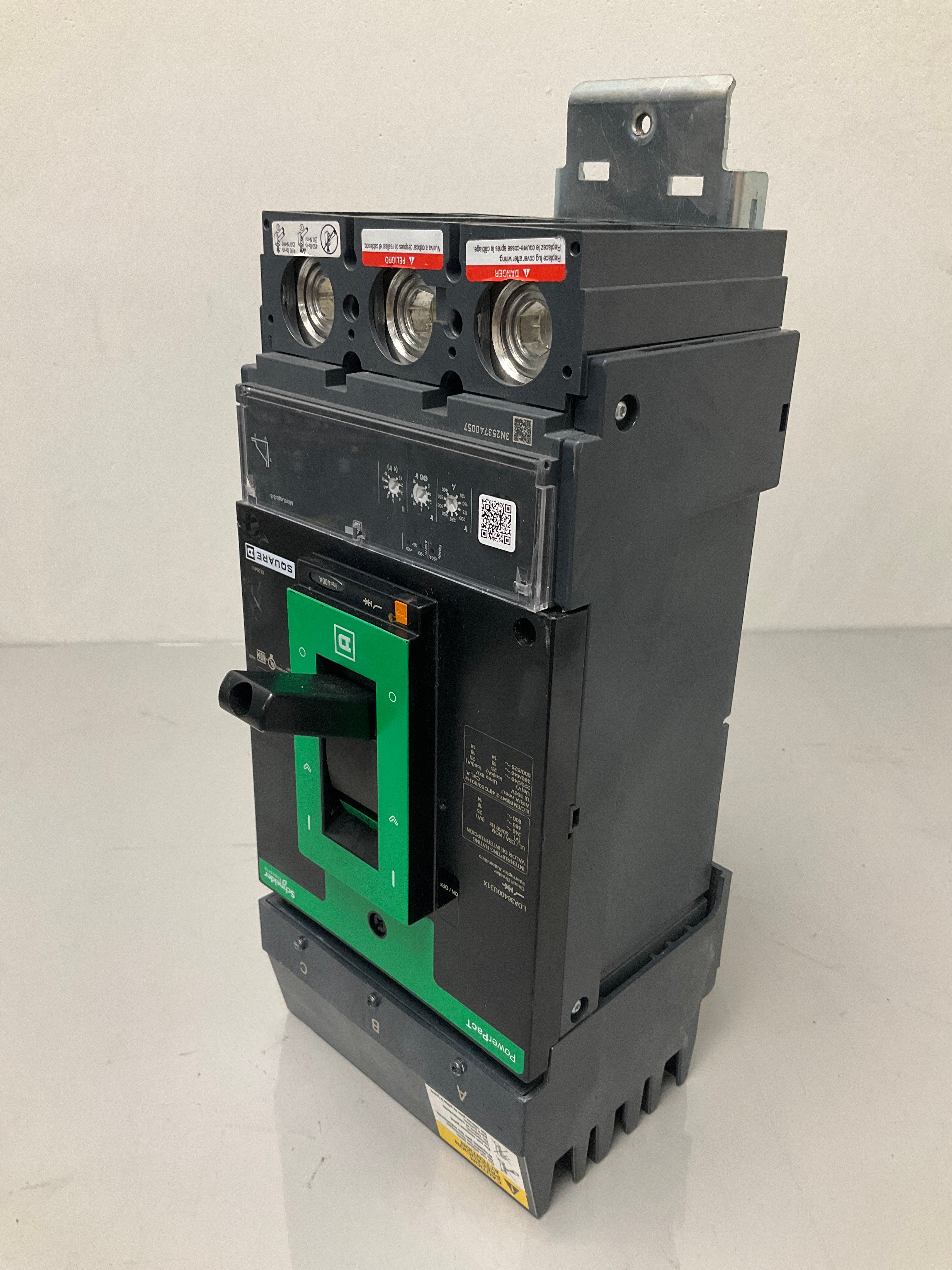 Used Square D LDA36400U31X 3 Pole, 400 Amps, 600 Volts Circuit Breaker