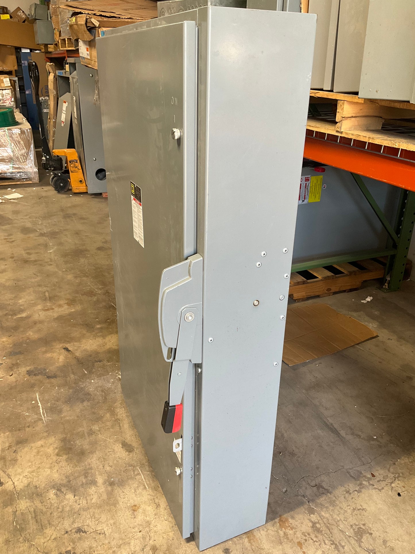 New Square D CH366 Disconnect 600 Amp 600 Volt Fusible Indoor