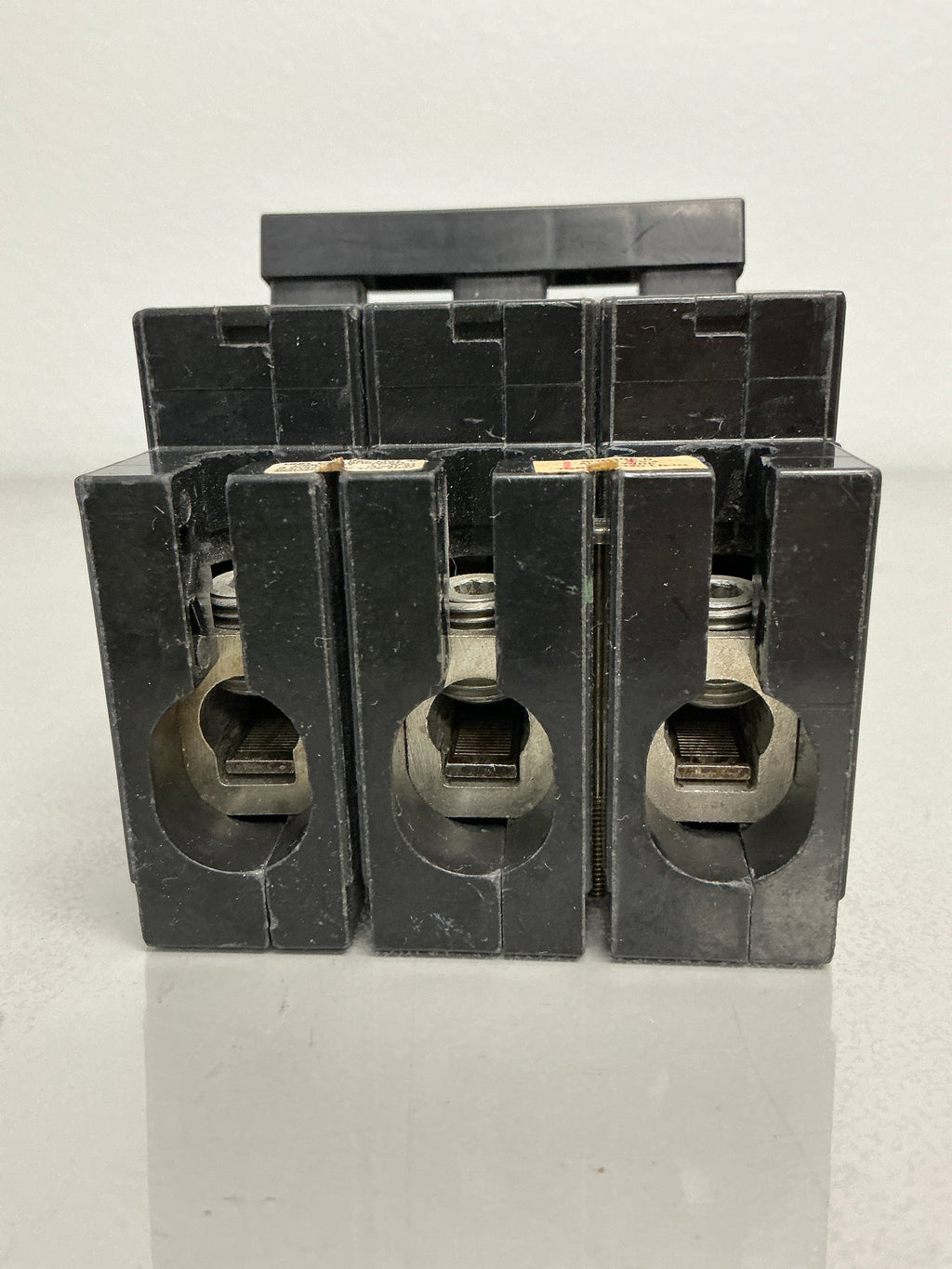 Used Square D EHB34100 3 Poles, 480/277 Volts, 100 Amps