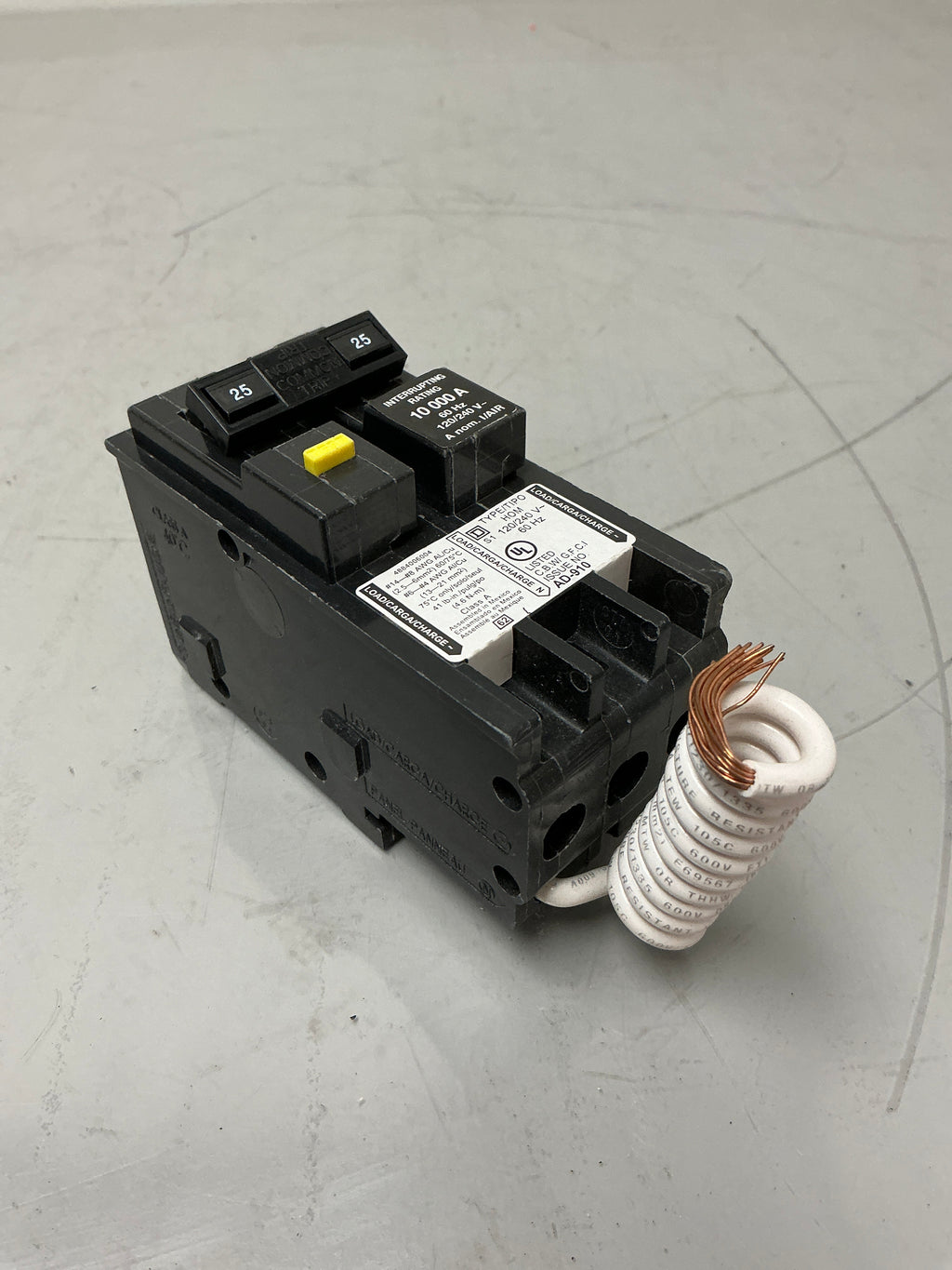 New Square D HOM225GFI 2 Pole, 25 Amps, 240 Volts Circuit Breaker