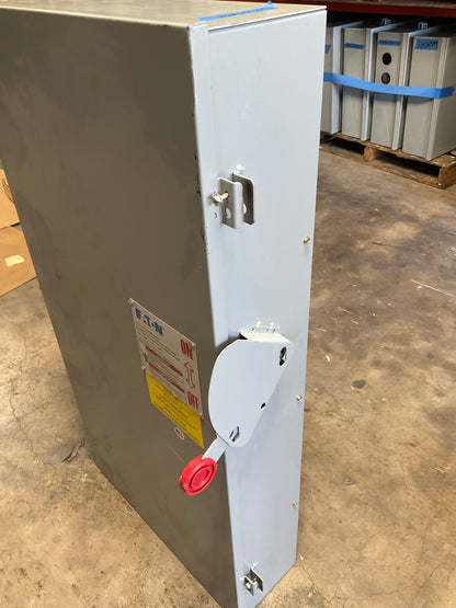 New Cutler Hammer DH365NGK Disconnect 400 Amp 600 Volt Fusible Indoor