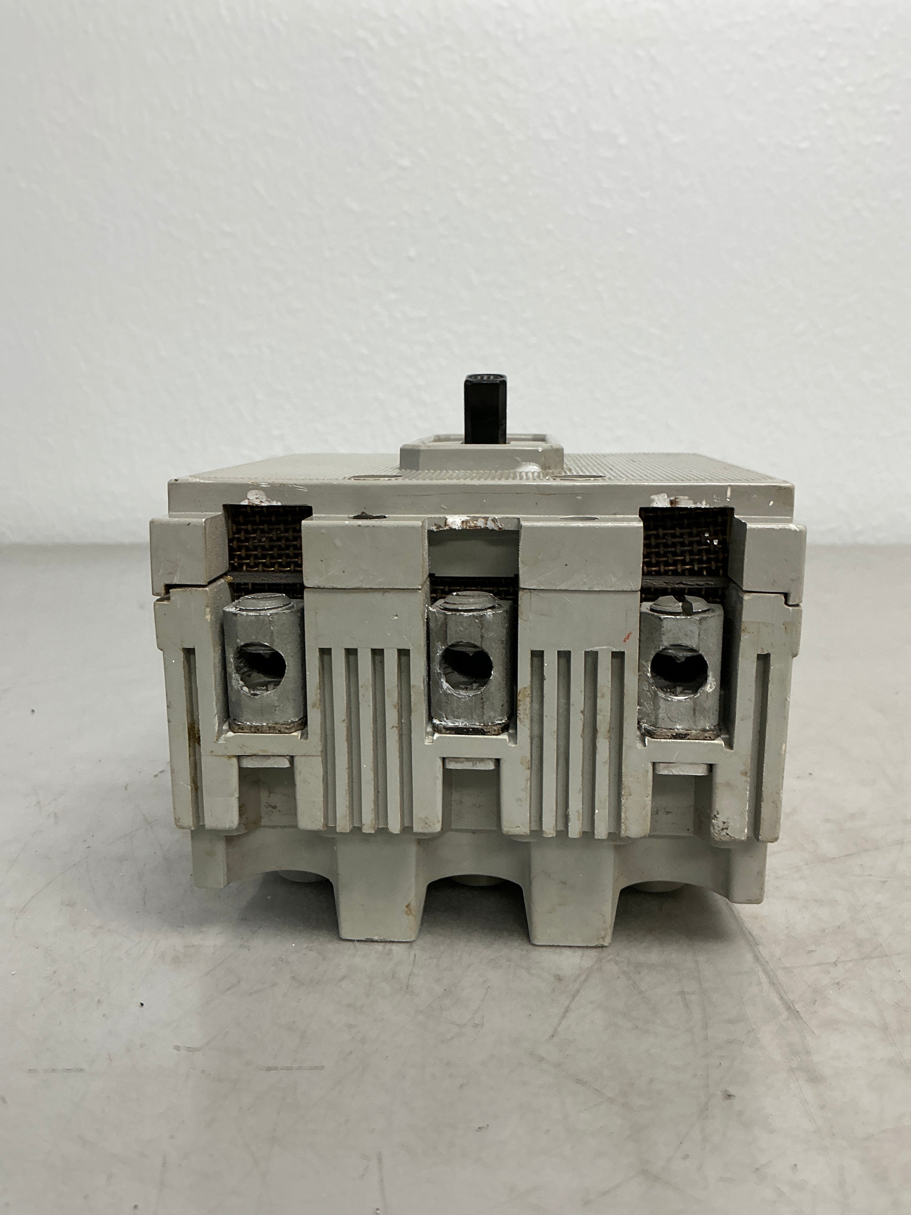 Used HE3B090 3 Pole, 90 Amps, 600 Volts