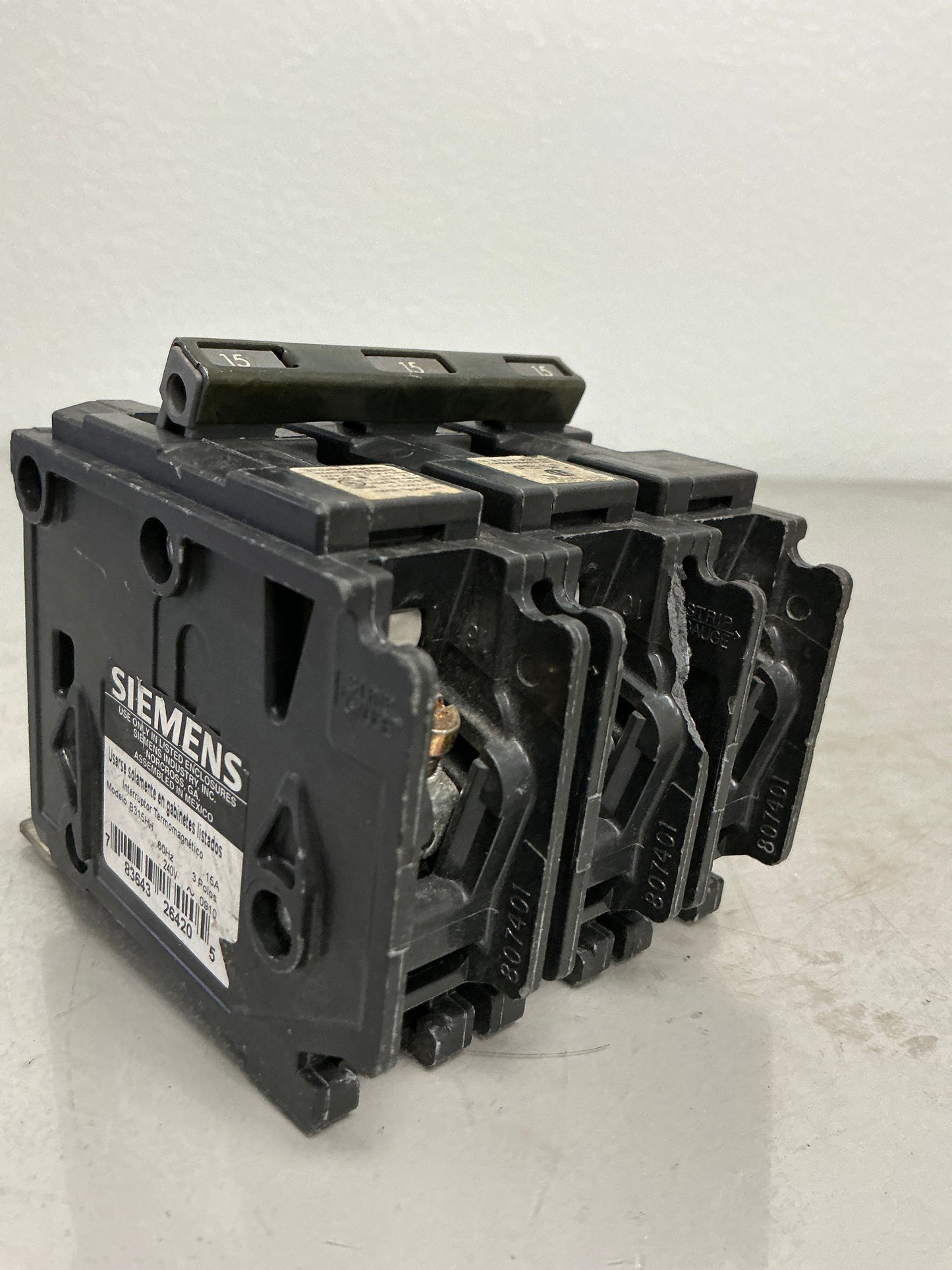 *CHIPPED* Used Siemens B315HH 3 Pole, 15 Amps, 240 Volts