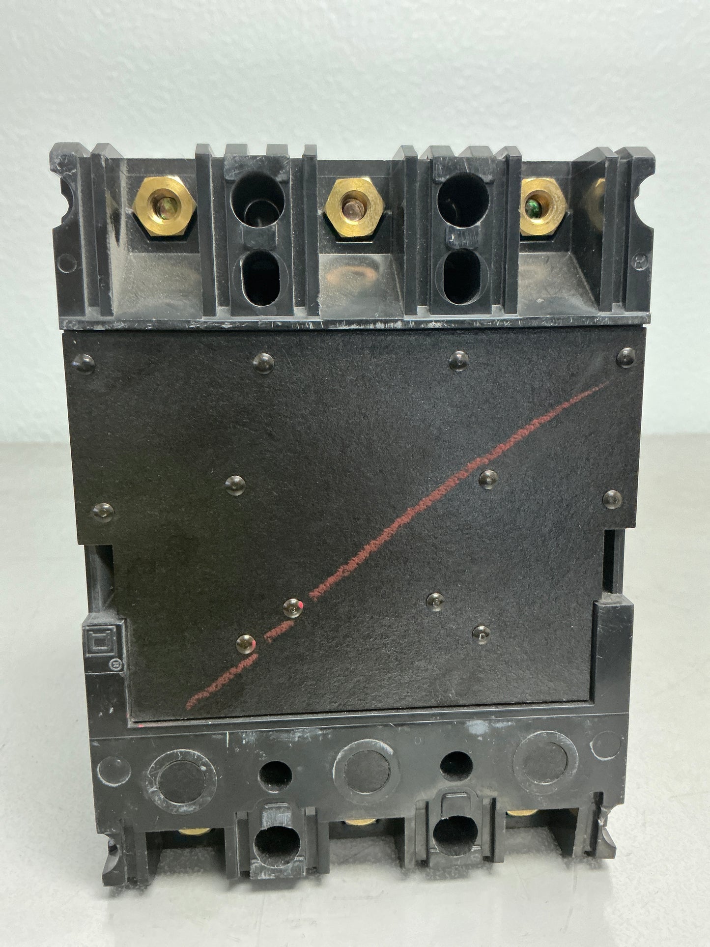 *CHIPPED* Used Square D FAL3603015M 3 Pole, 30 Amps, 600 Volt