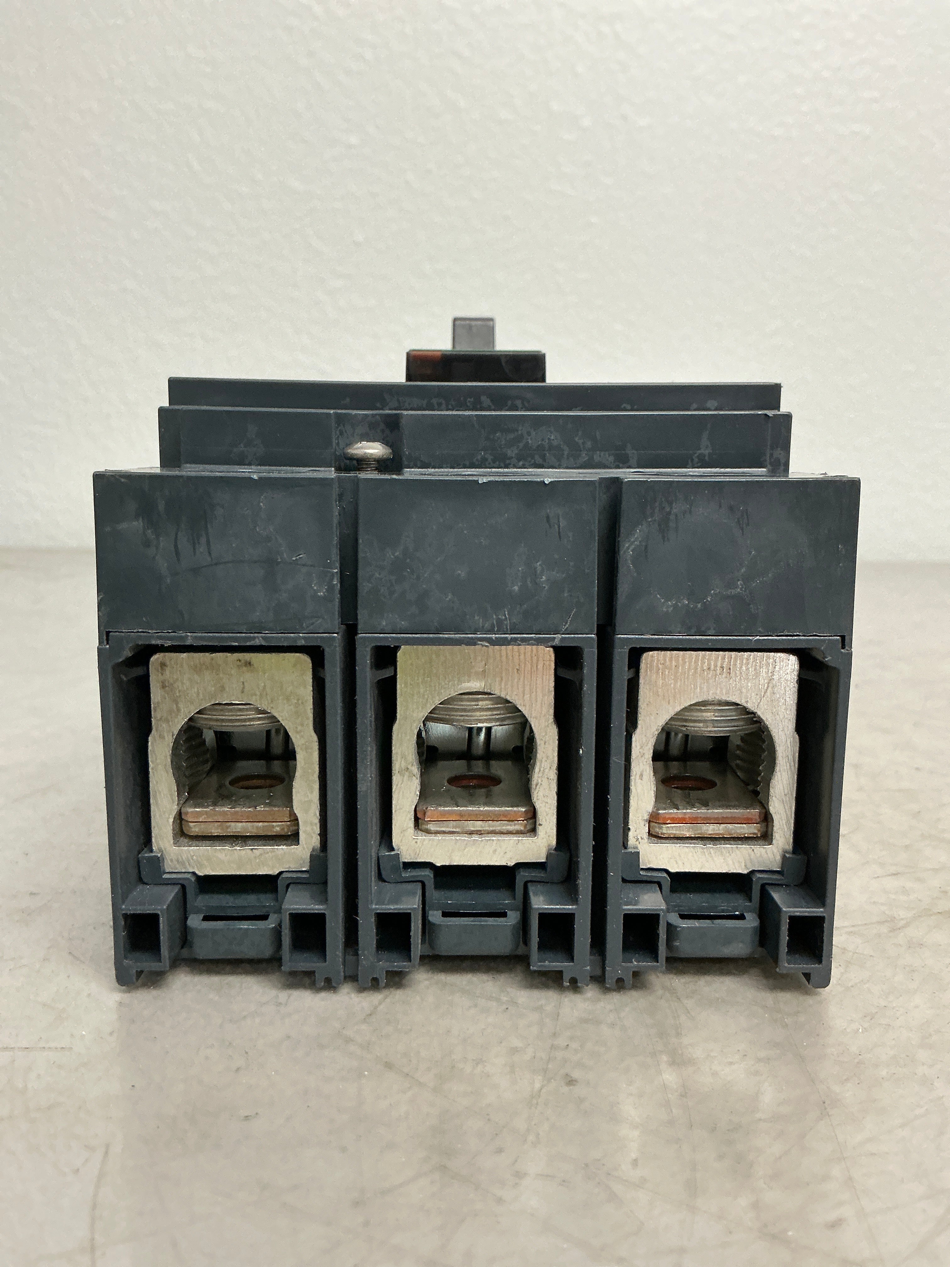 Used Square D JJL36200LY 3 Pole, 200 Amps, Circuit Breaker