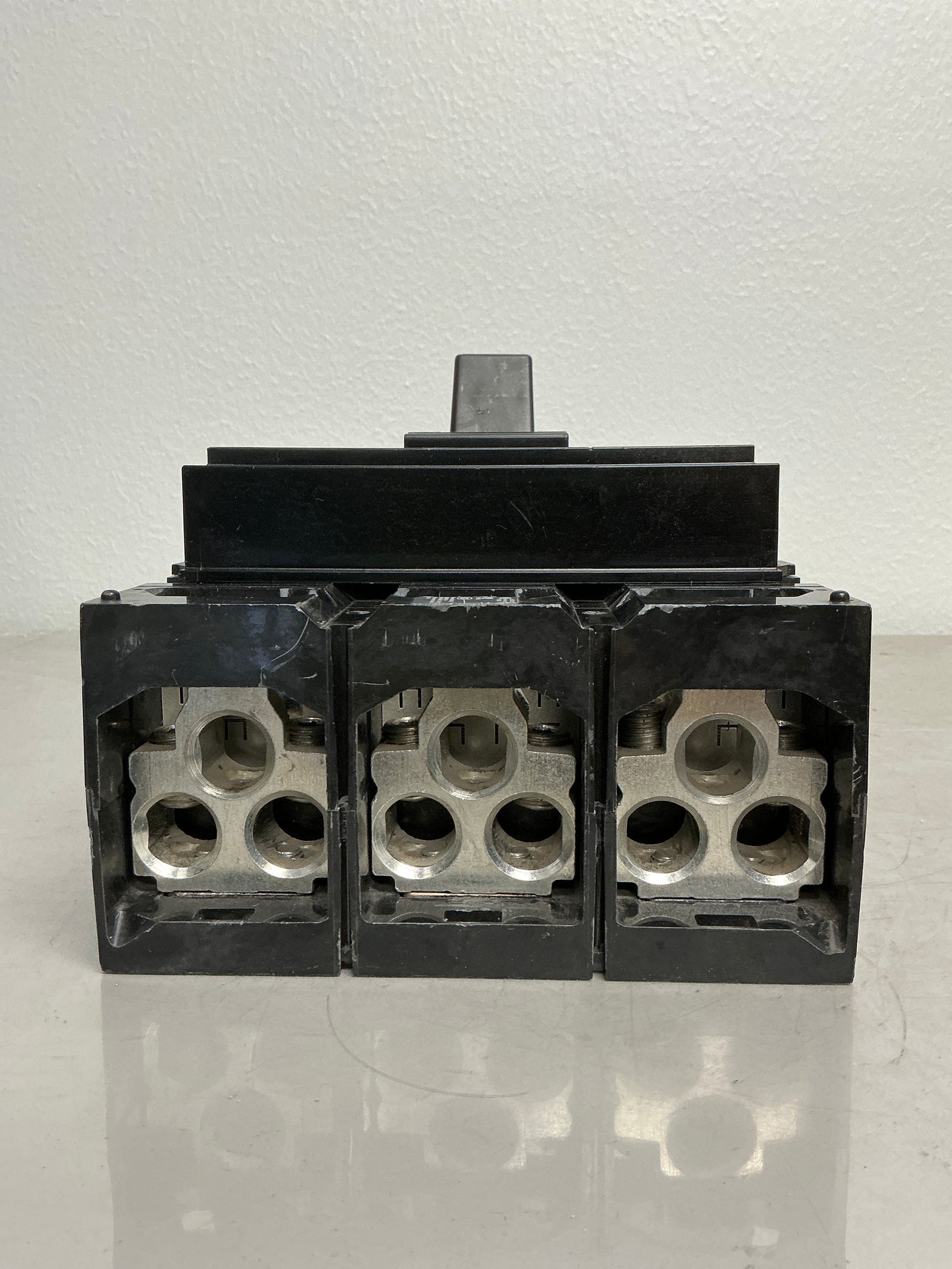 Used Square D MGM36600 Breaker 600 Amp 600 Volt 3 Pole