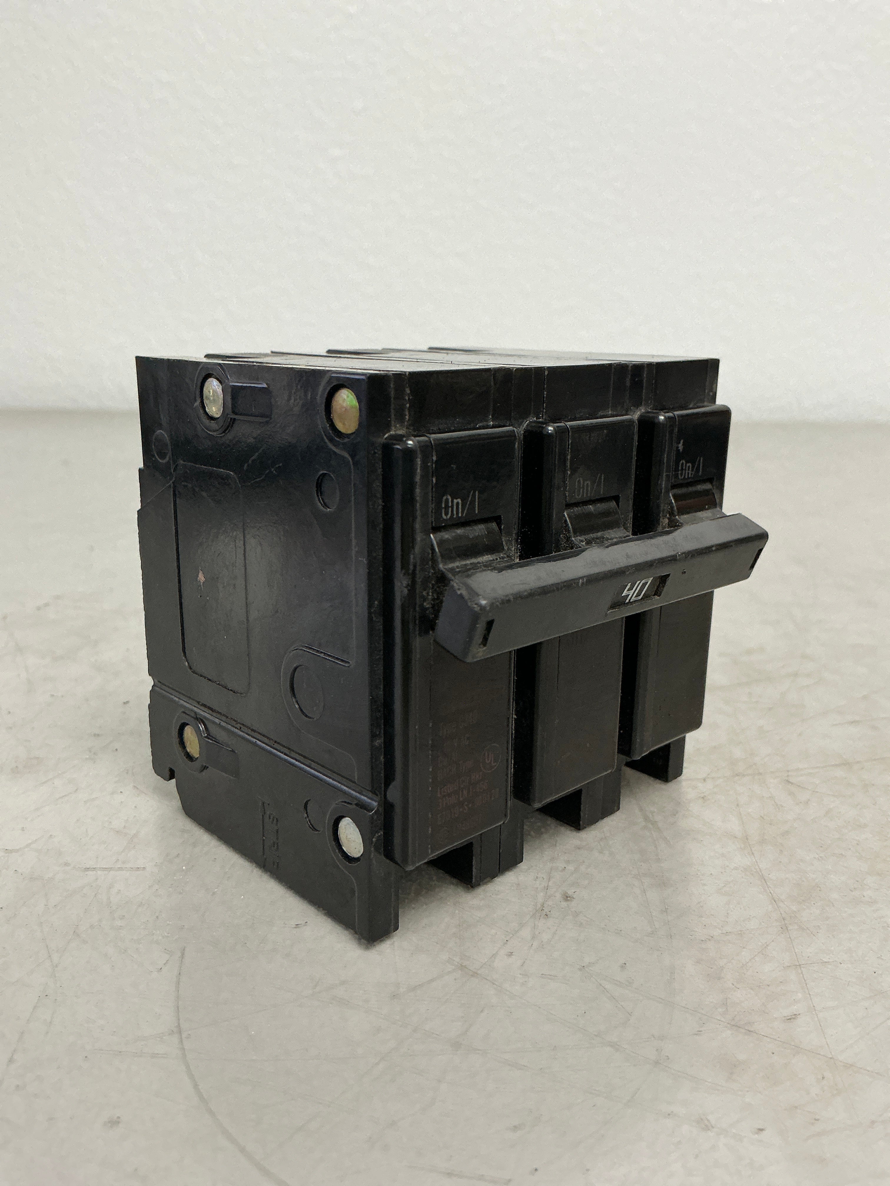 Used BR340 3 Pole, 40 Amps, 240 Volts Circuit Breaker