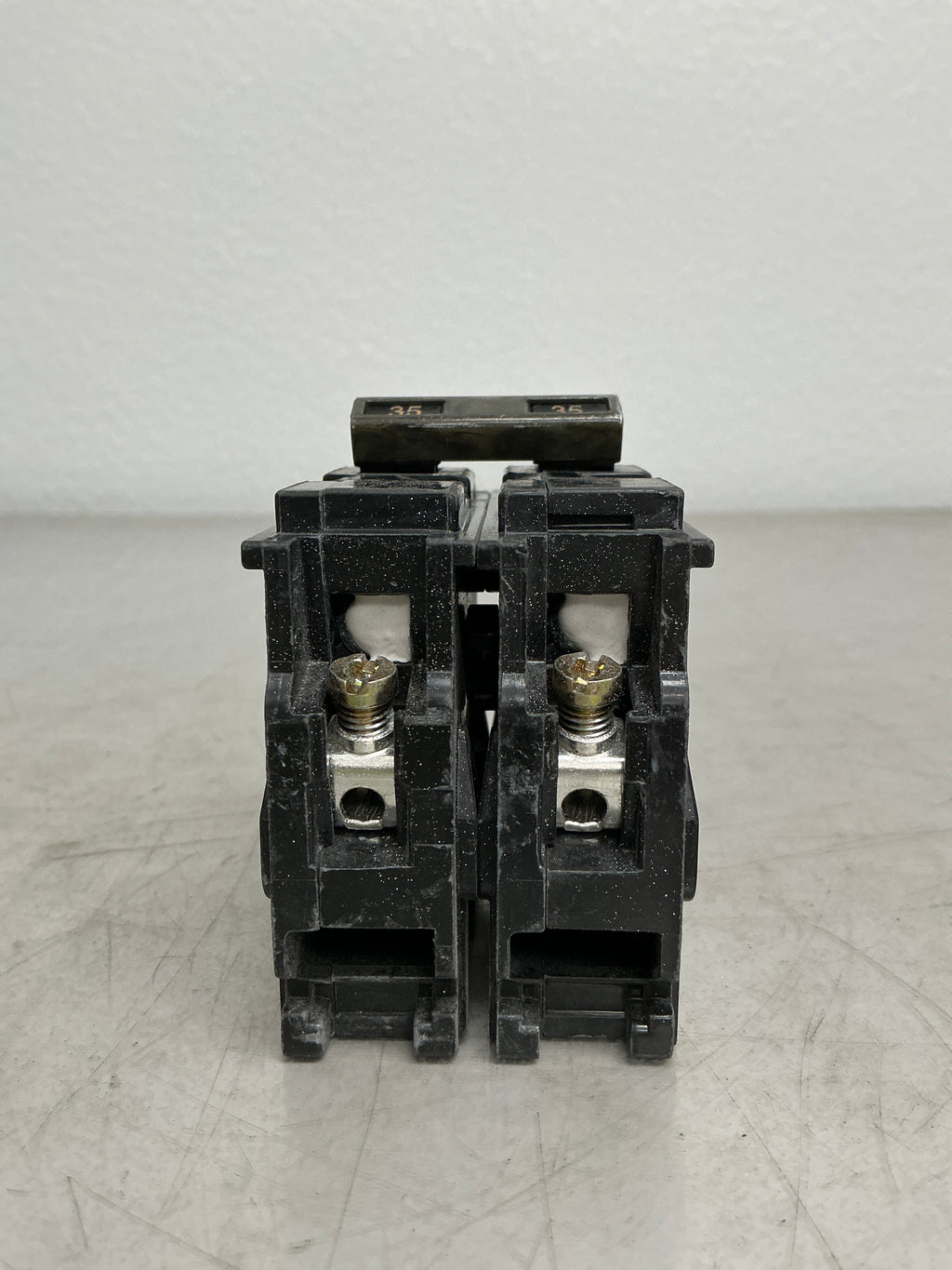 Used Siemens Q235 2 Pole, 35 Amps, 240 Volts