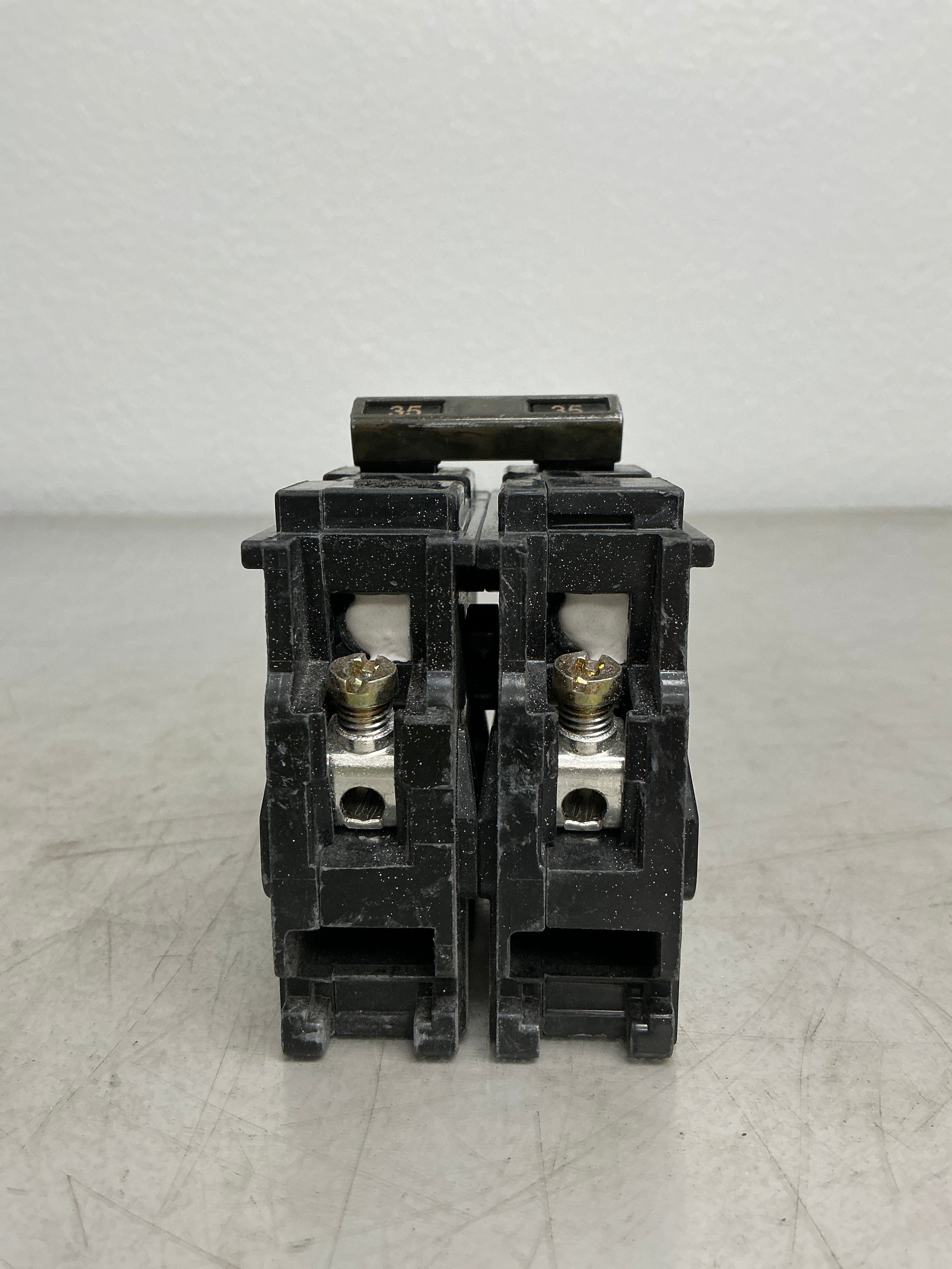 Used Siemens Q235 2 Pole, 35 Amps, 240 Volts
