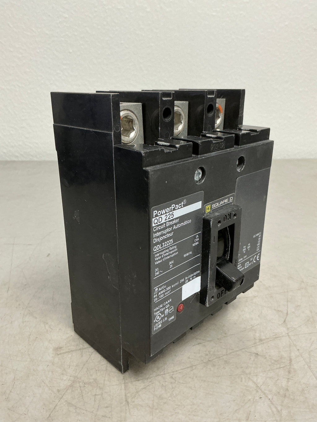 Used Square D QDL32225 3 Pole, 225 Amps Circuit Breaker