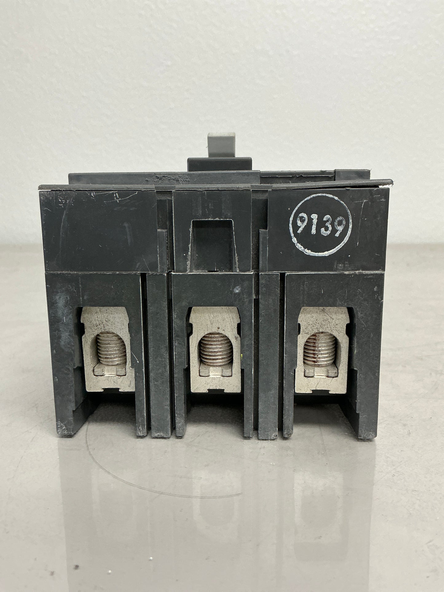 New SELA36AI0007 3 Pole, 7 Amps, 600 Volts