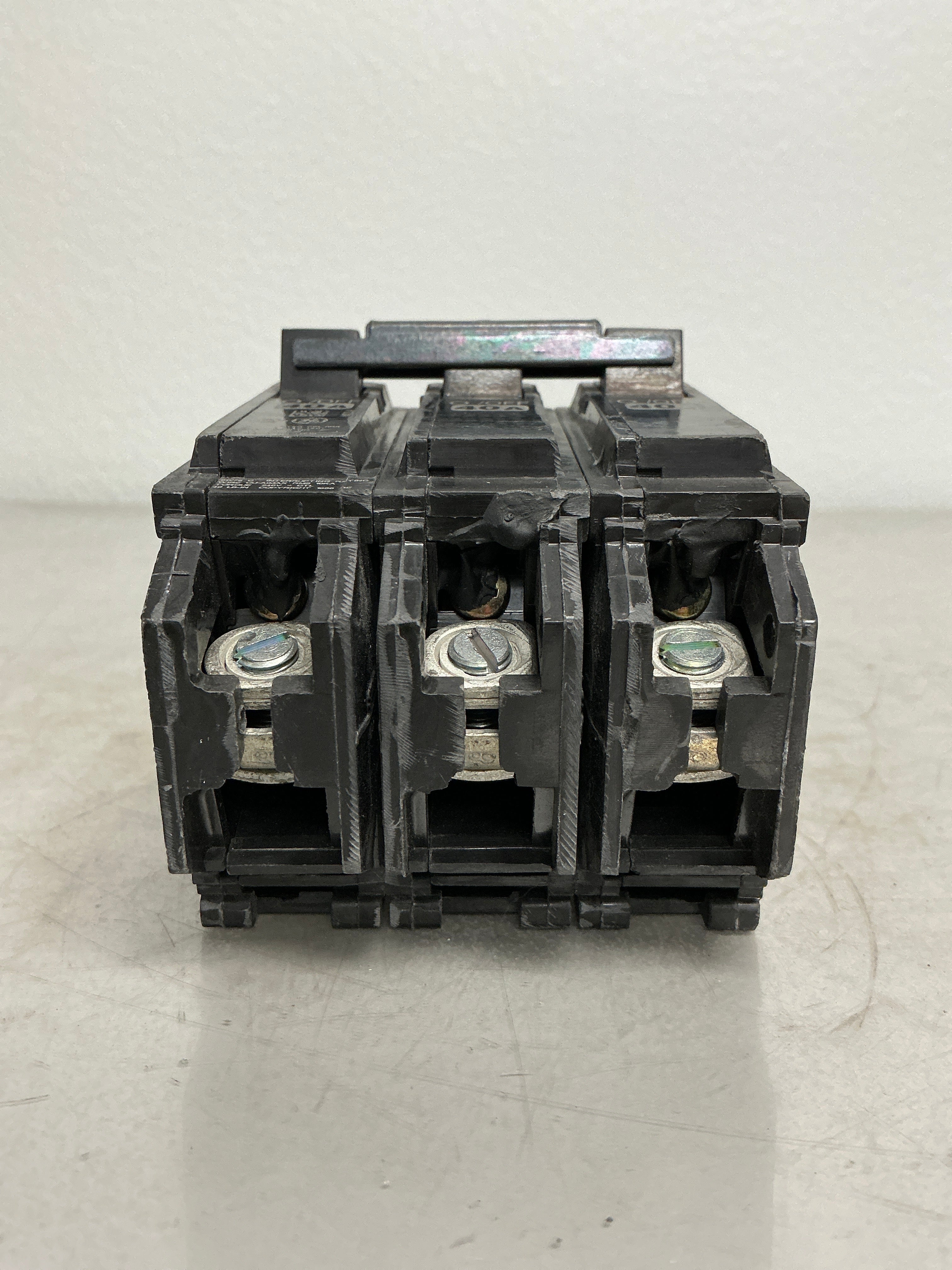 Used THQB32040 3 Pole, 40 Amps, 240 Volts