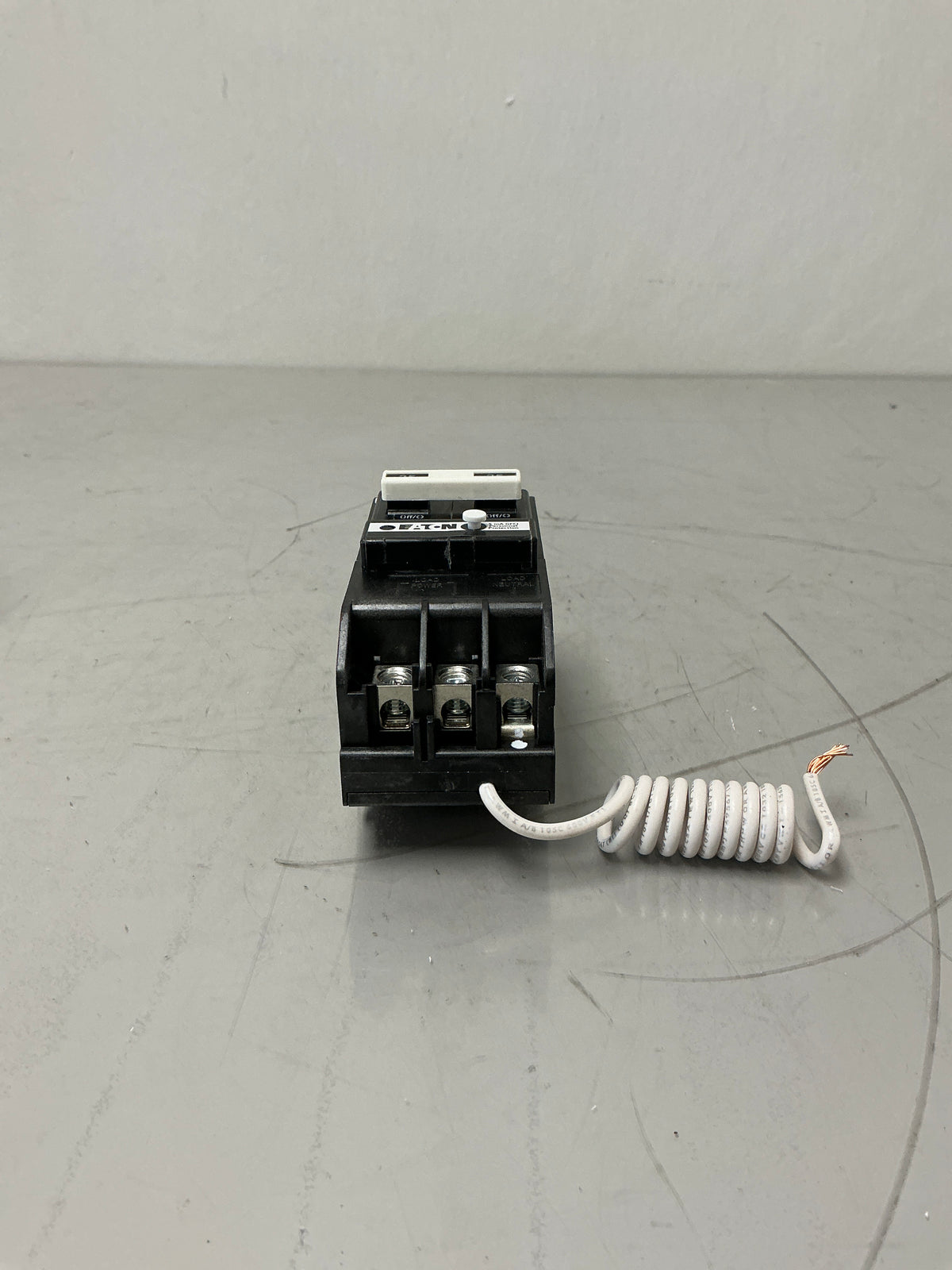New Eaton BRN225GF 2 Pole 25 Amps, 120/240 Volts Circuit Breaker