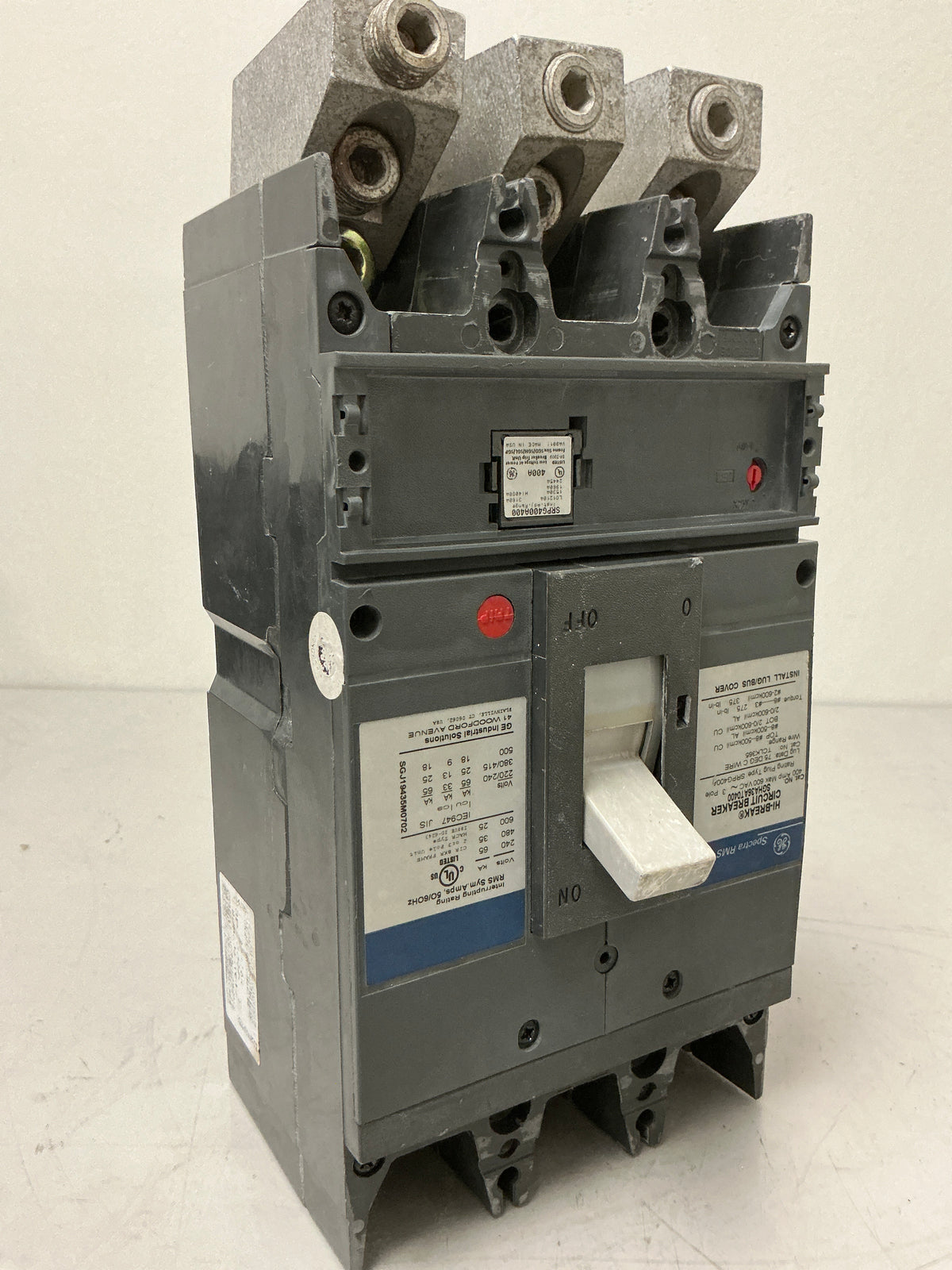 Used GE SGHA36AT0400 3 Pole, 400 Amps, 600 Volts Circuit Breaker