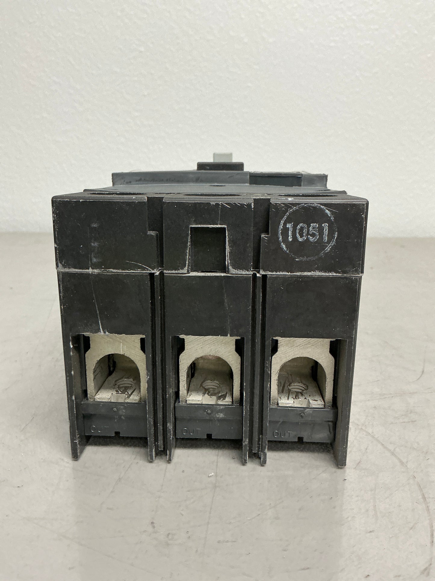 Used SFLA36AT0250 3 Pole, 250 Amps, 600 Volts