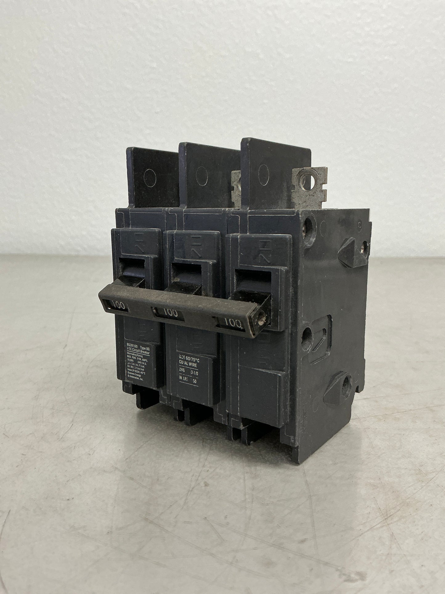 Used BQ3B100 3 Pole, 100 Amps, 240 Volts
