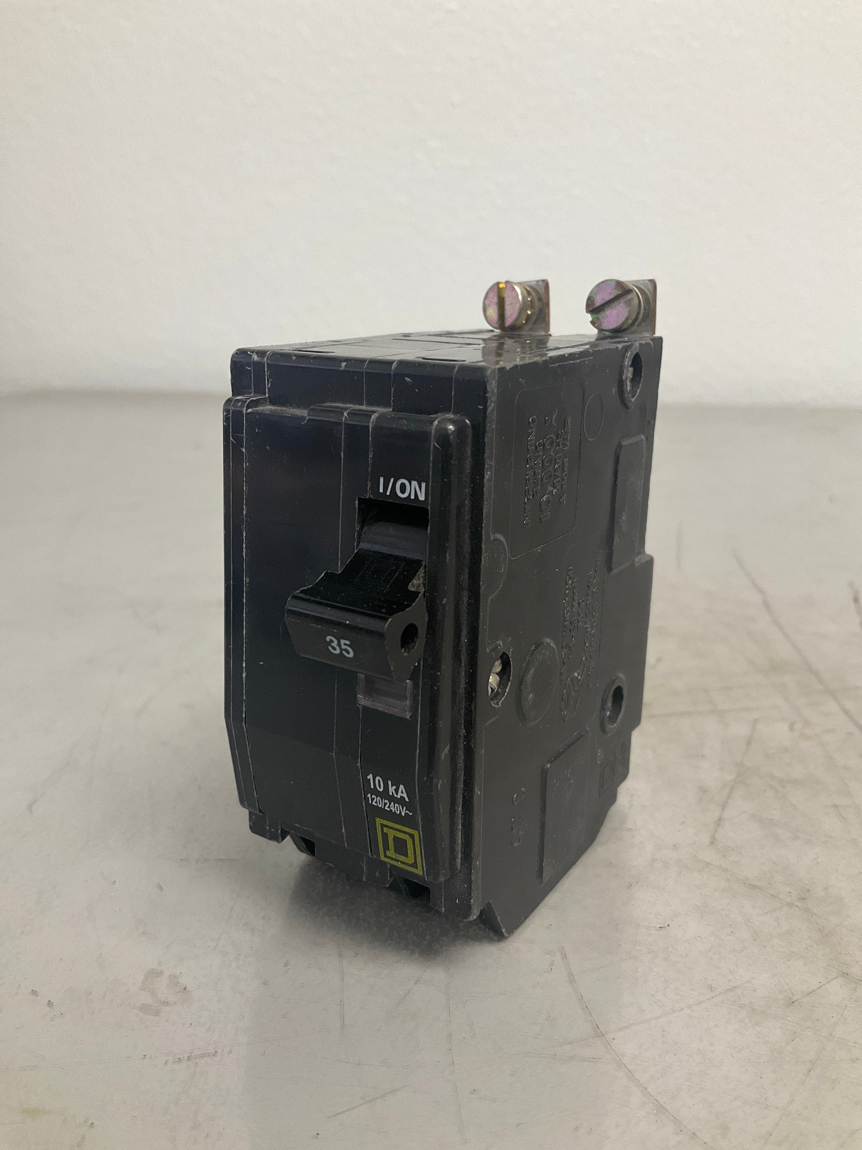 Used Square D QOB235 2 Pole, 35 Amps, 240 Volts