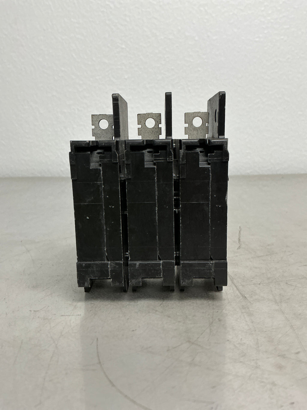 Used Siemens BQ3B025 3 Pole, 25 Amps, 240 Volts