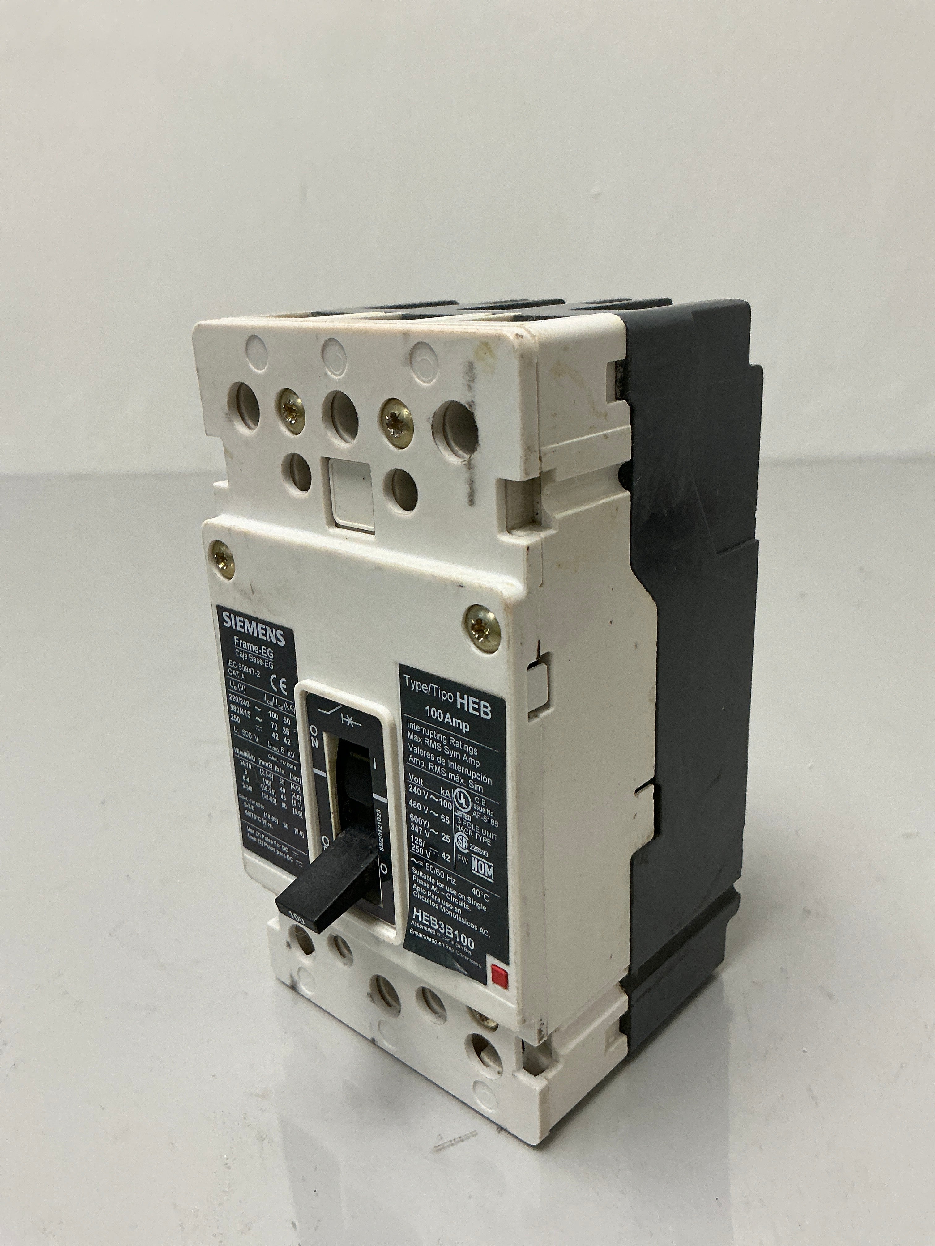 Used Siemens HEB3B100 3 Pole, 100 Amps, 600 Volts Circuit Breaker