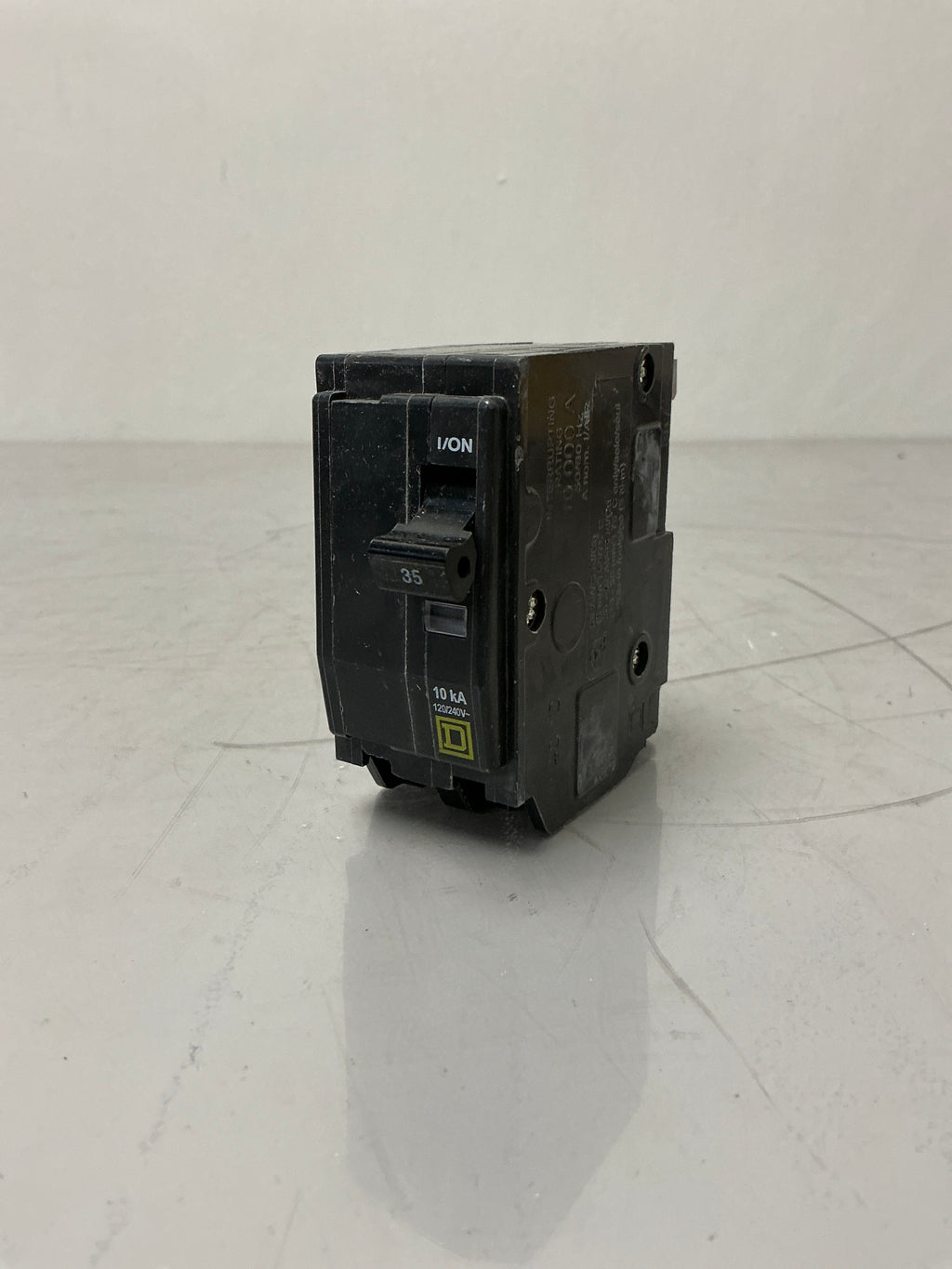 New Square D QO235 2 Pole, 35 Amps, 240 Volts, Circuit Breaker