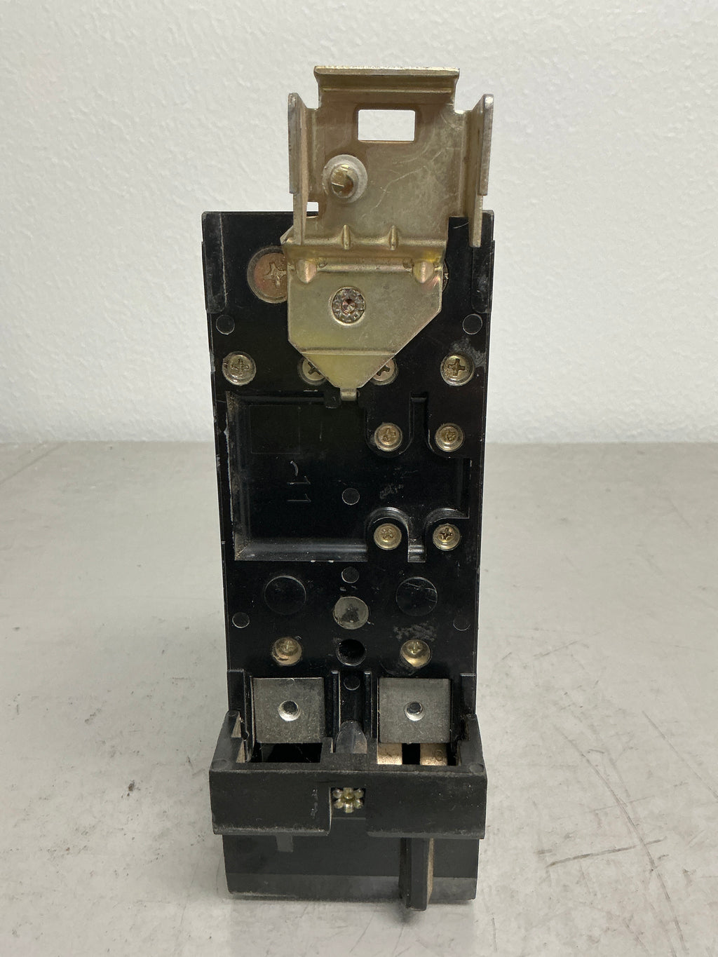 *CHIPPED* Used Square D QBA222002 2 Pole, 200 Amps, 240 Volt