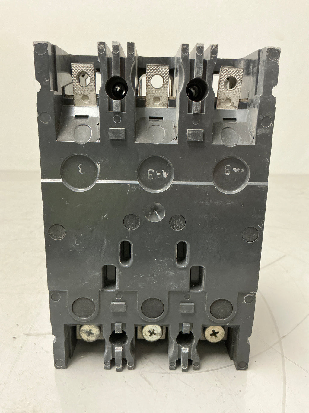 Used THED136030 3 Pole, 30 Amps, 600 Volts Circuit Breaker
