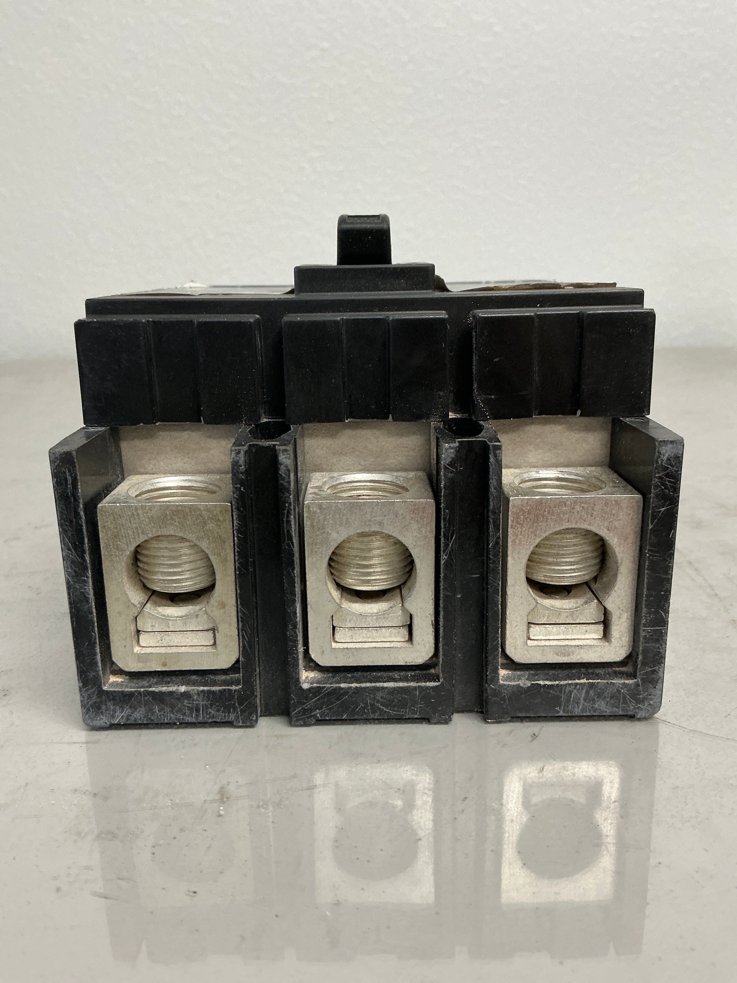 Used Square D QBL32225 3 Pole, 225 Amps, 240 Volts