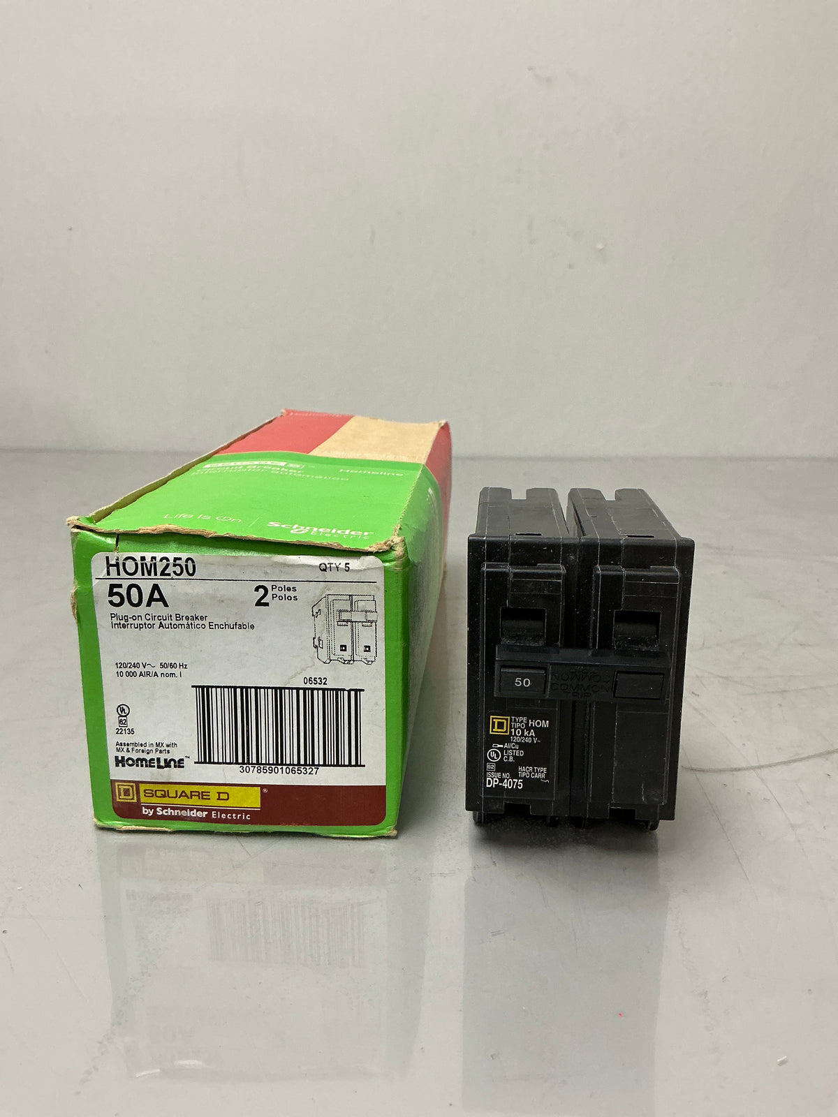 New Square D HOM250 2 Pole, 50 Amps, 240 Volts Circuit Breaker