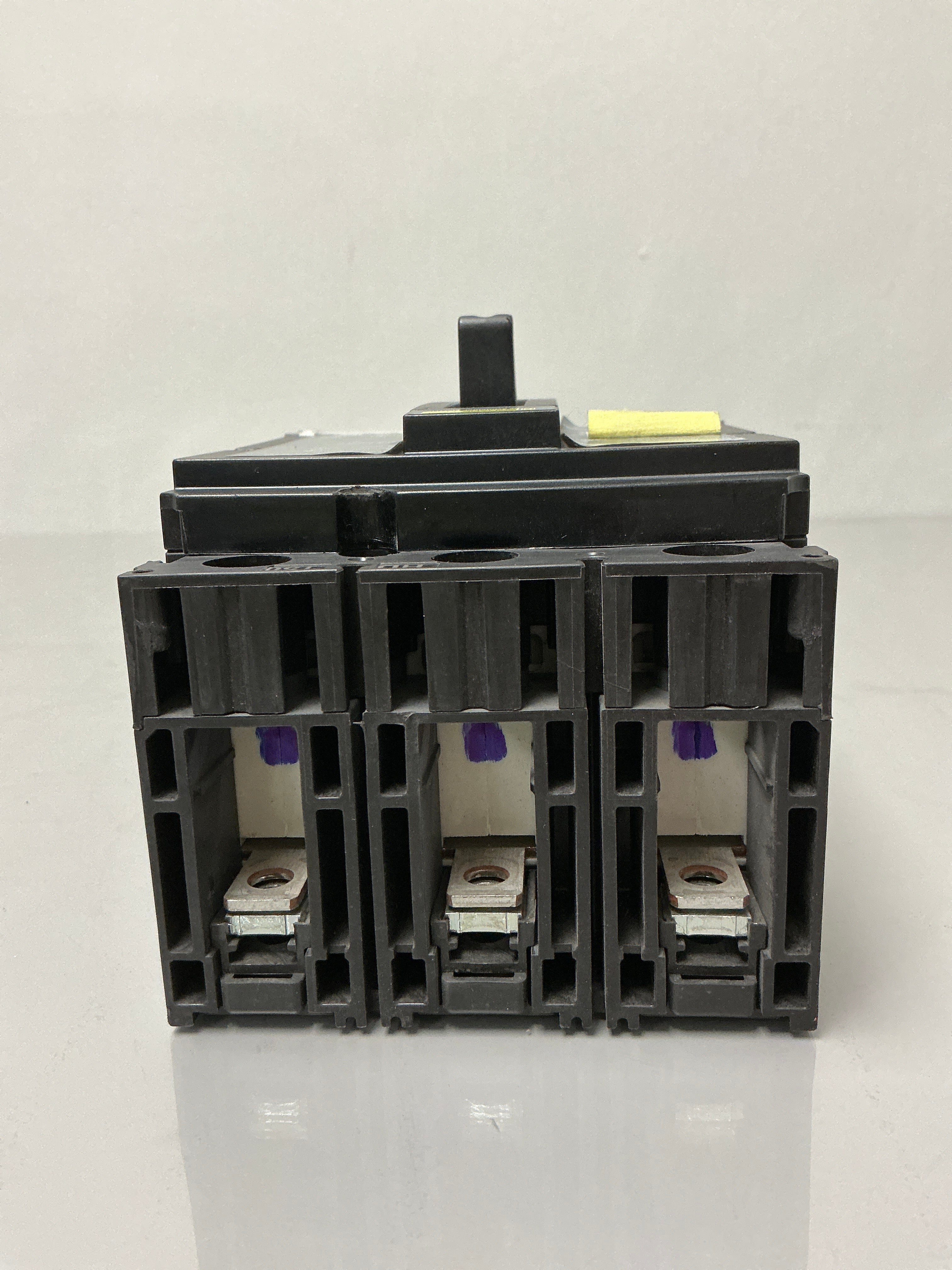 Used Square D HDP36100U31XSA 3 Pole, 100 Amps, 600 Volts Circuit Breaker