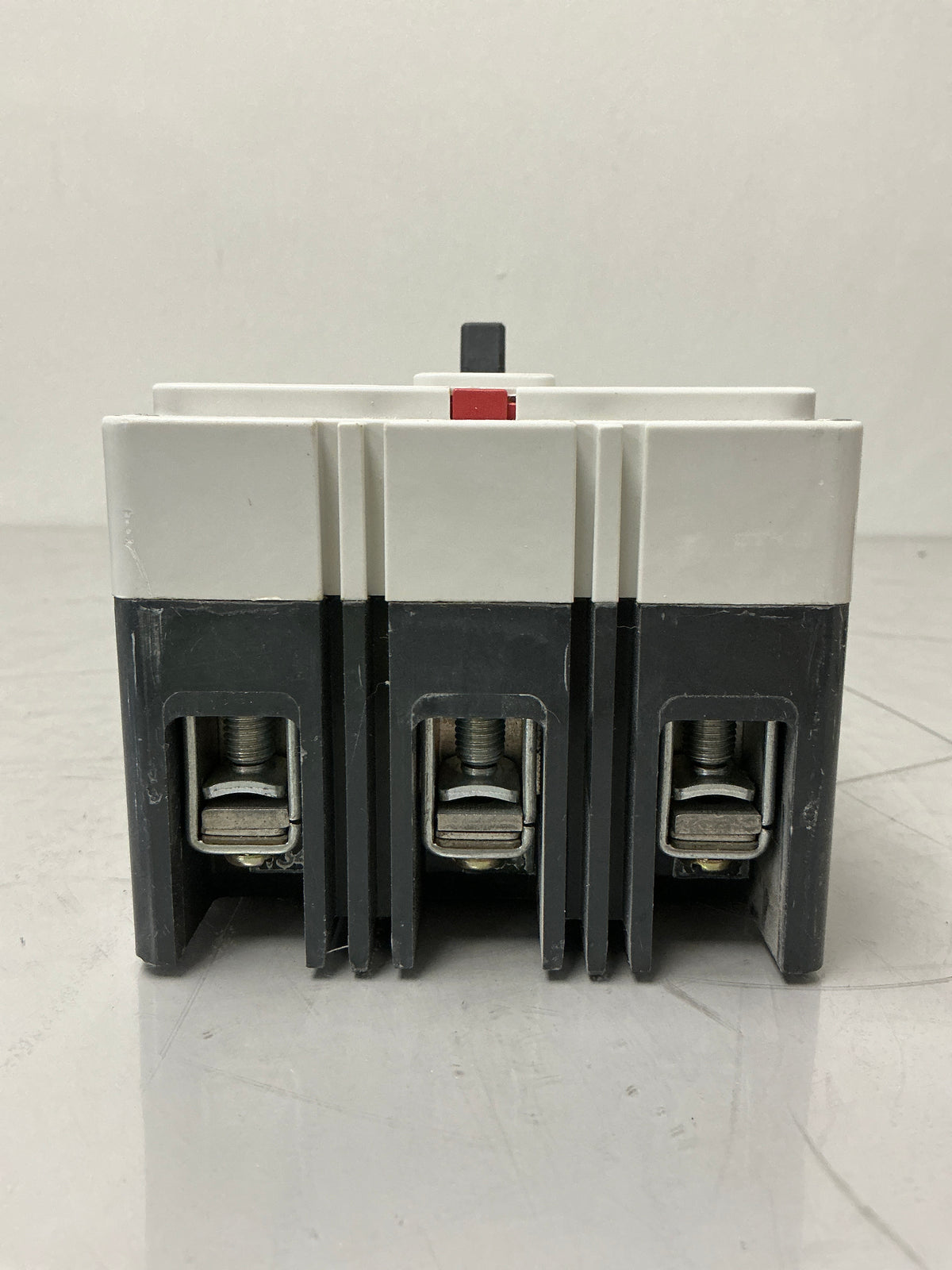 Used Eaton FD3025 3 Pole, 25 Amps, 480 Volts Circuit Breaker