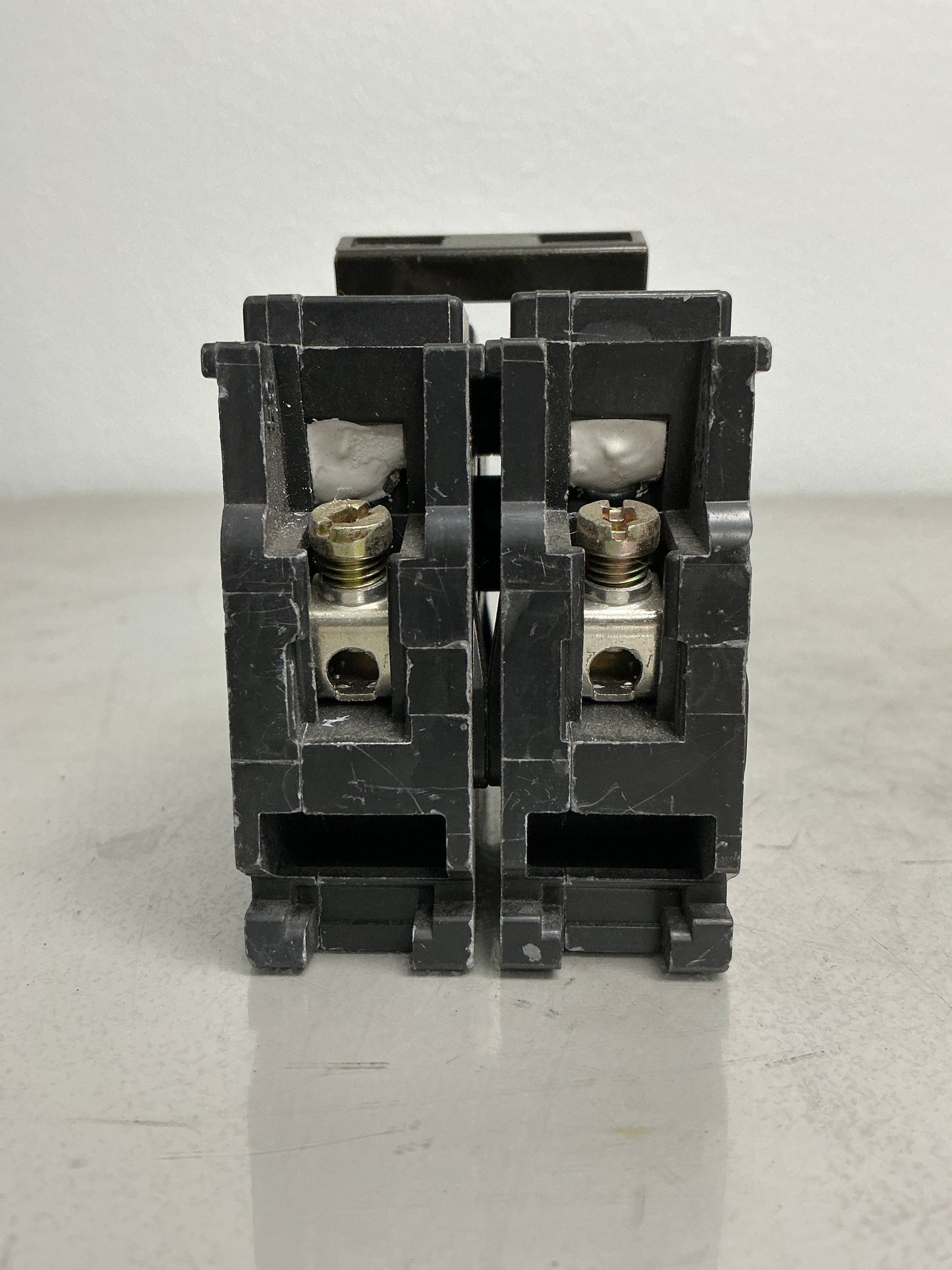 New BQ2B020 2 Pole, 20 Amps, 240 Volts