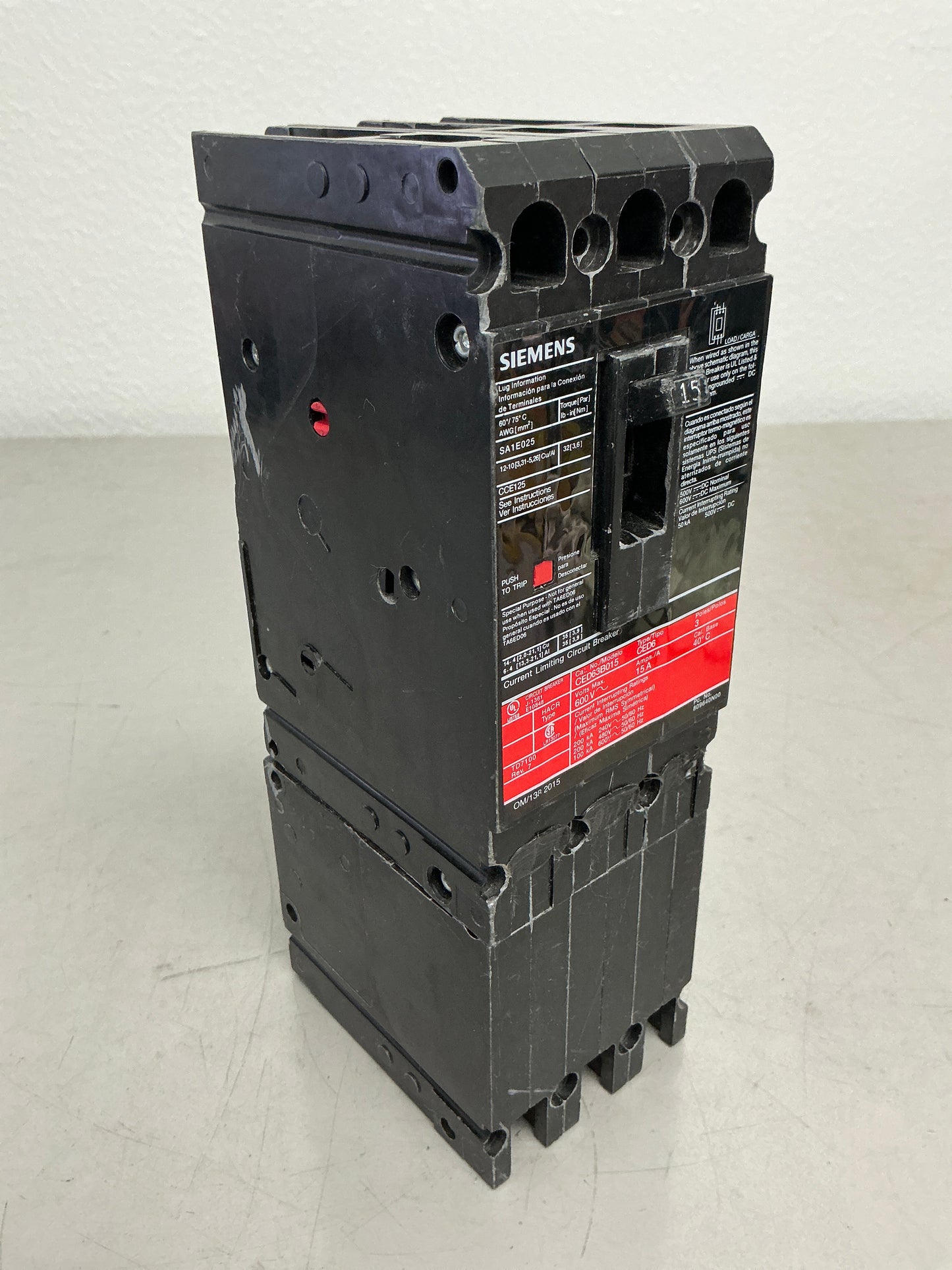 Used Siemens CED63B015 3 Pole, 15 Amps, 600 Volts