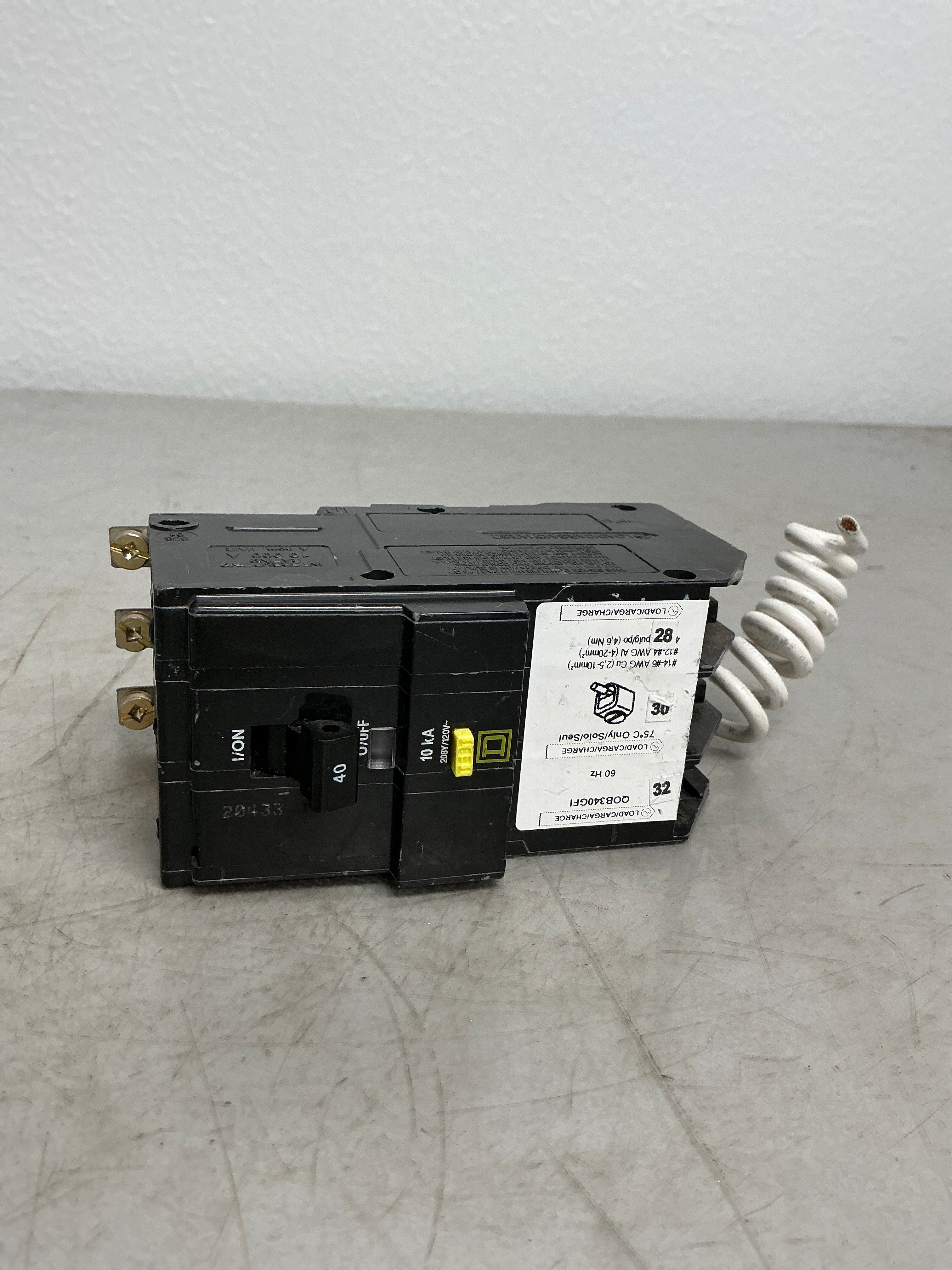 Used Square D QOB340GFI 3 Pole, 40 Amps, 208Y/120V Circuit Breaker