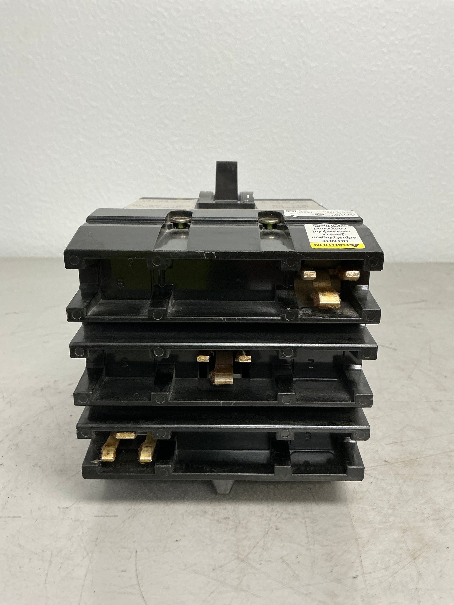 Used Square D FA36025 3 Pole, 25 Amps, 600 Volts