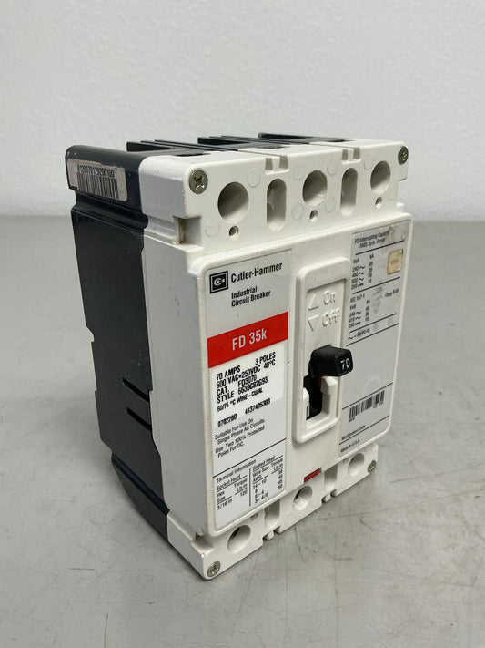 *CHIPPED* New FD3070 3 Poles, 70 Amps, 600 Volts