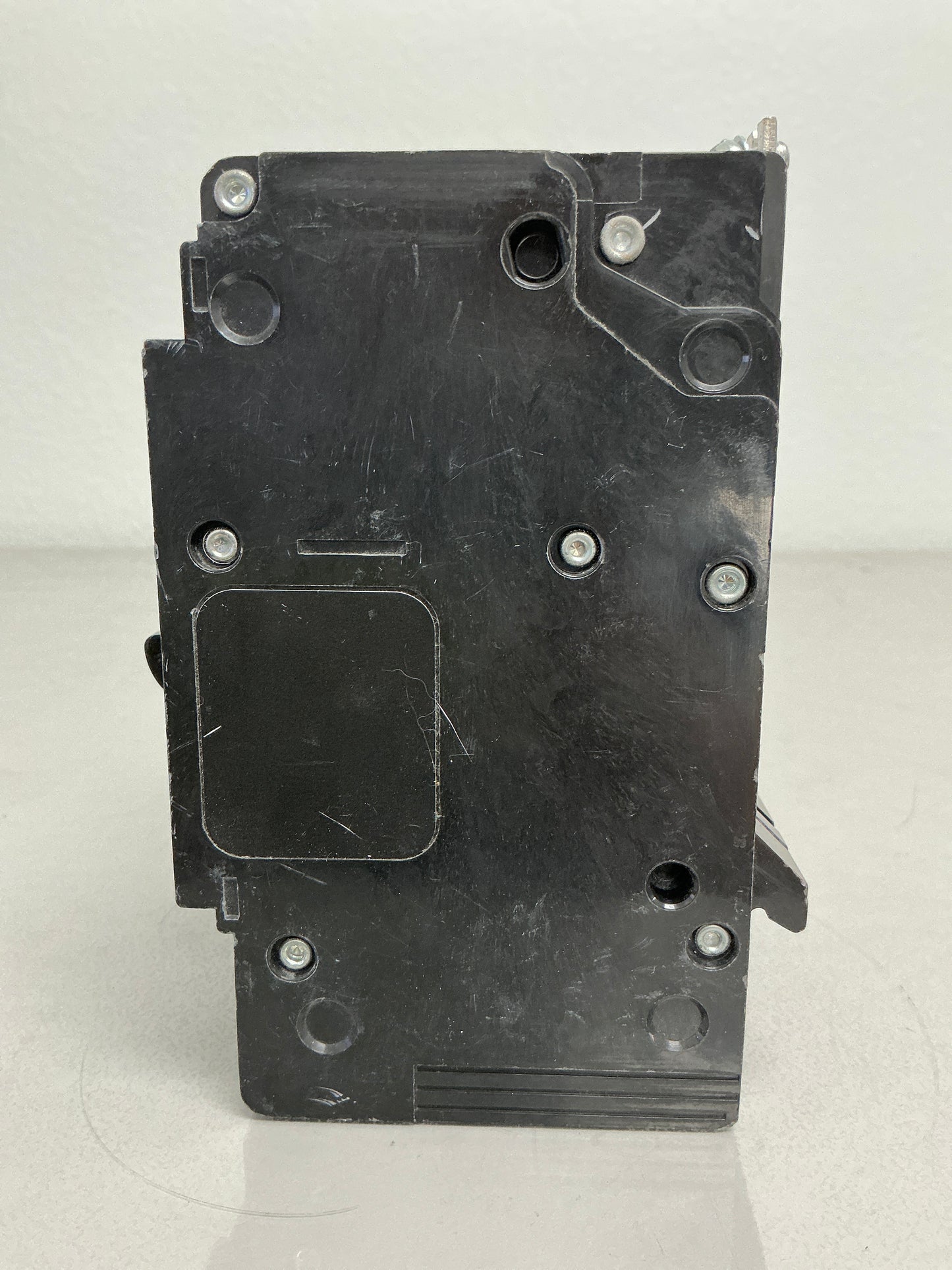 Used EGB34035SA 35 Amps, 480 Volts, 3 Poles