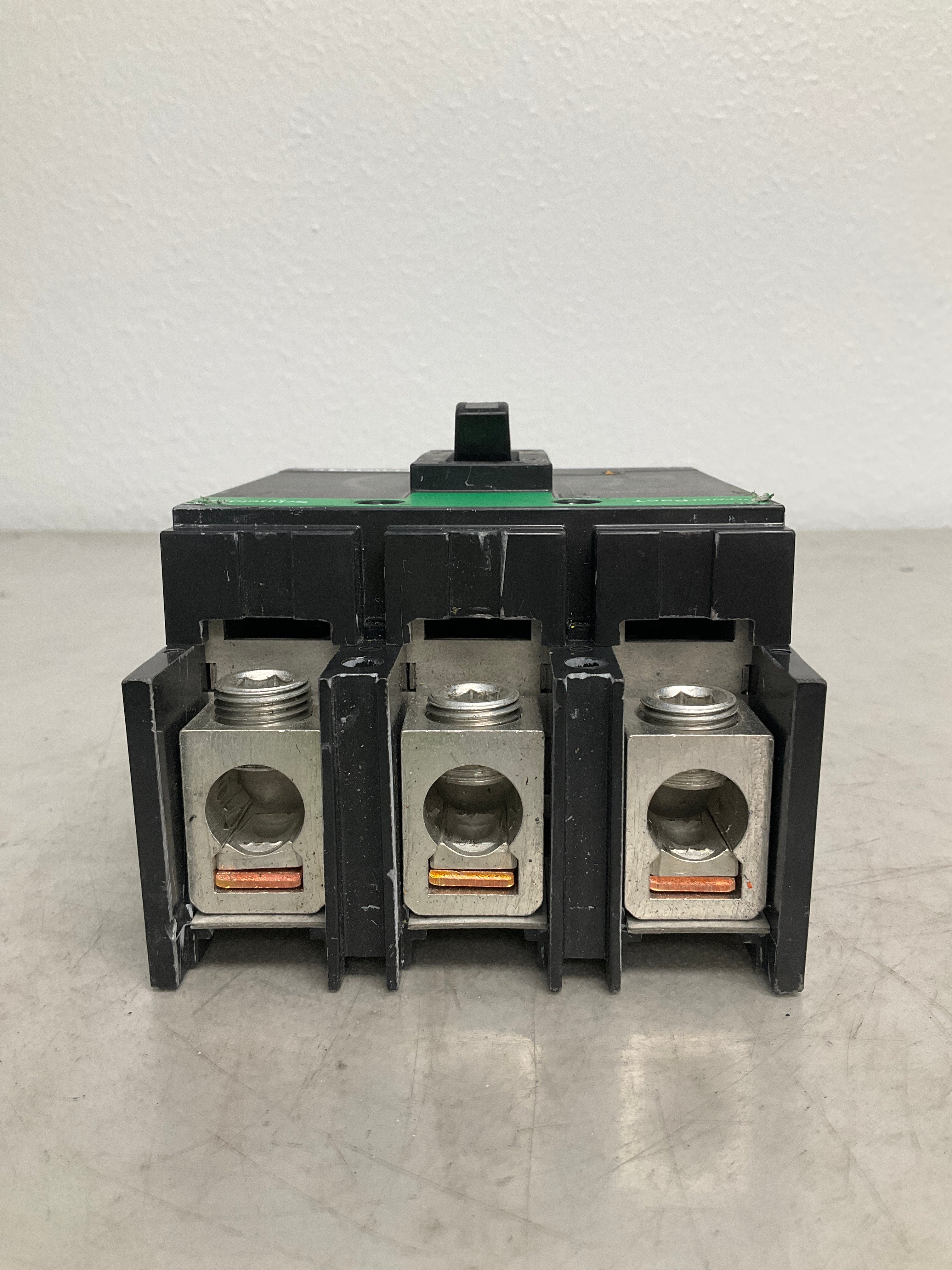 Used Square D QDL32200RP 3 Pole, 200 Amps, 240 Volts