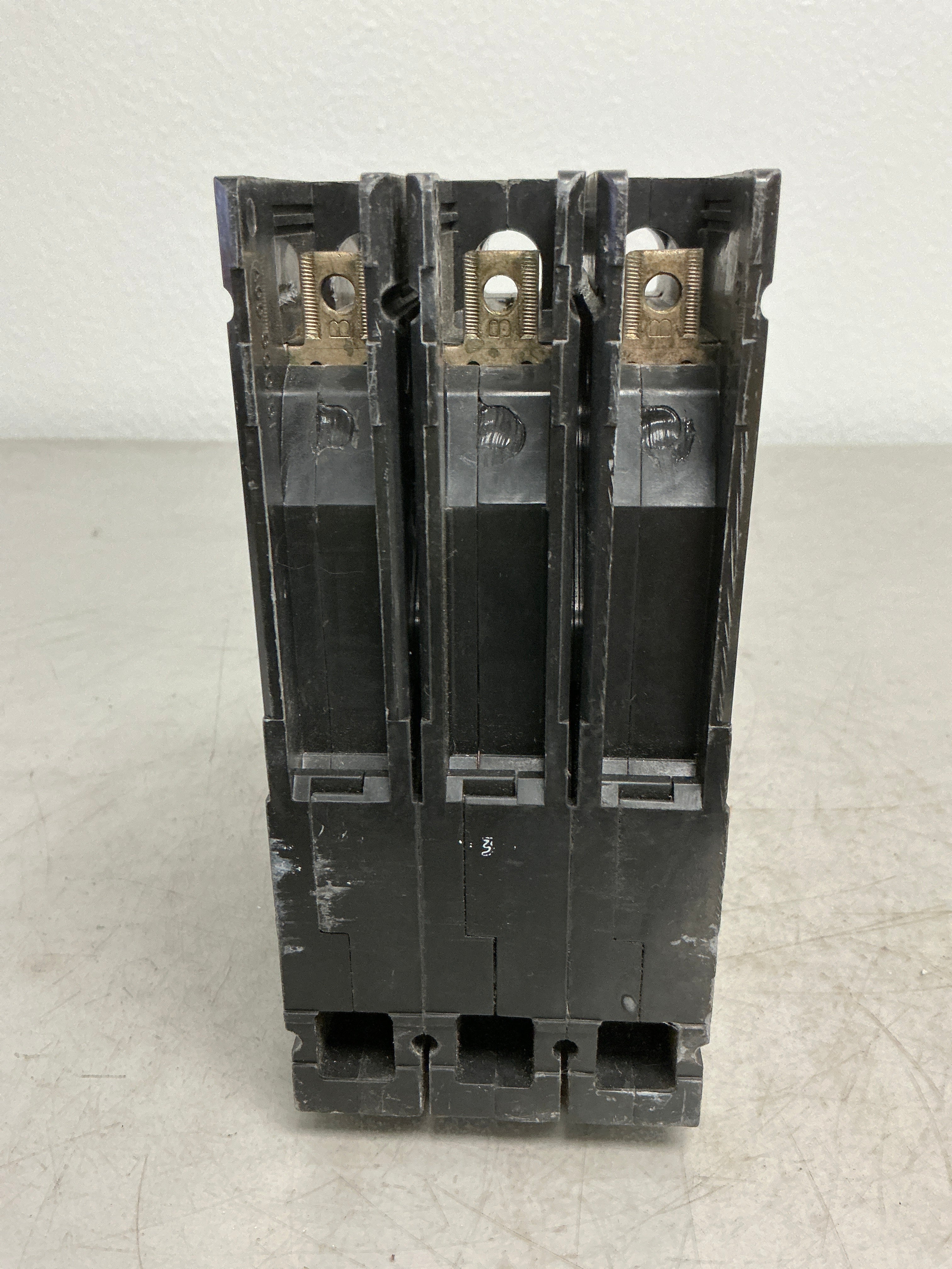 Used Siemens HHED63B030 3 Pole, 30 Amps, Circuit Breaker