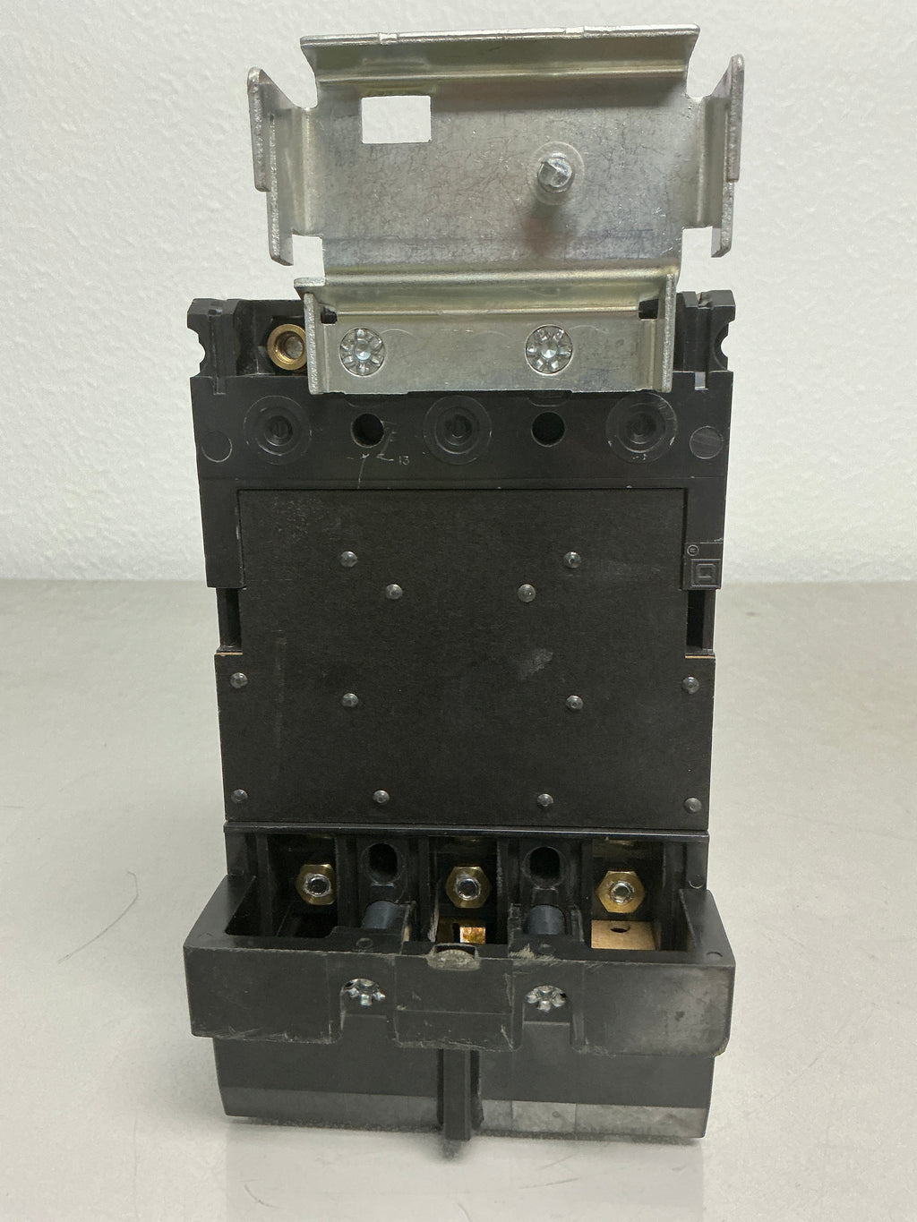 *CHIPPED* Used Square D FA34030 3 Pole, 480 Volts, 30 Amps
