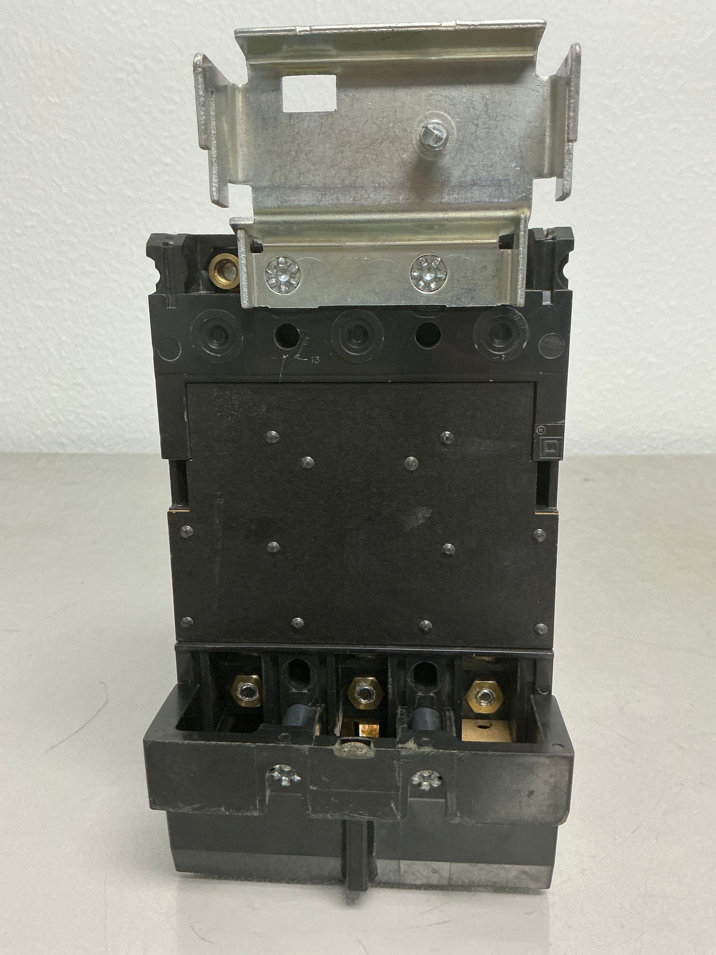 *CHIPPED* Used Square D FA34030 3 Pole, 480 Volts, 30 Amps