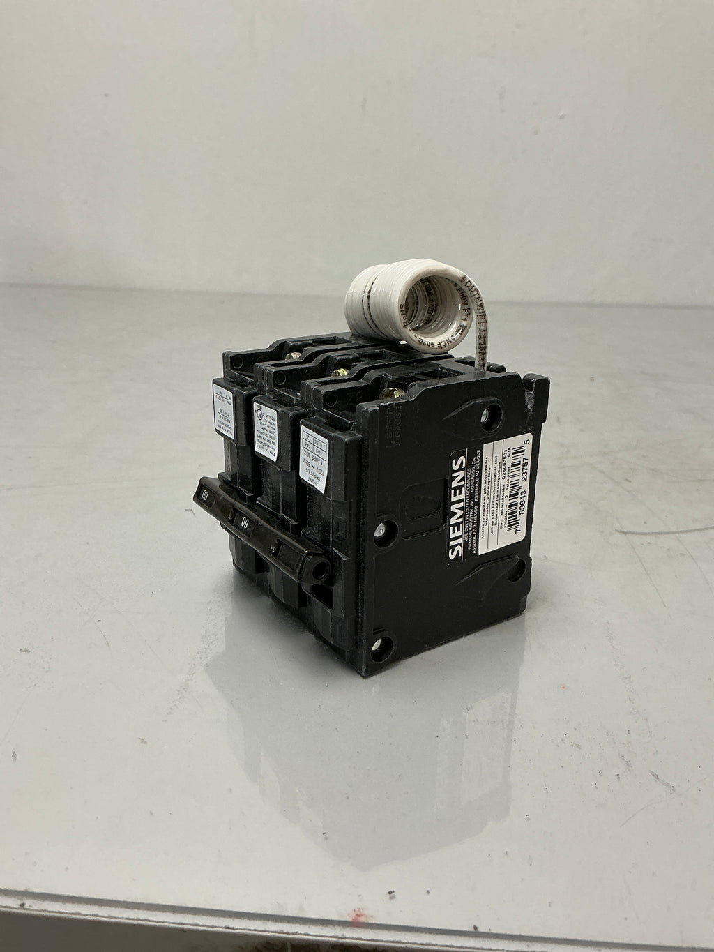 New Siemens Q26000S01 2 Pole, 60 Amps, 240 Volts Circuit Breaker