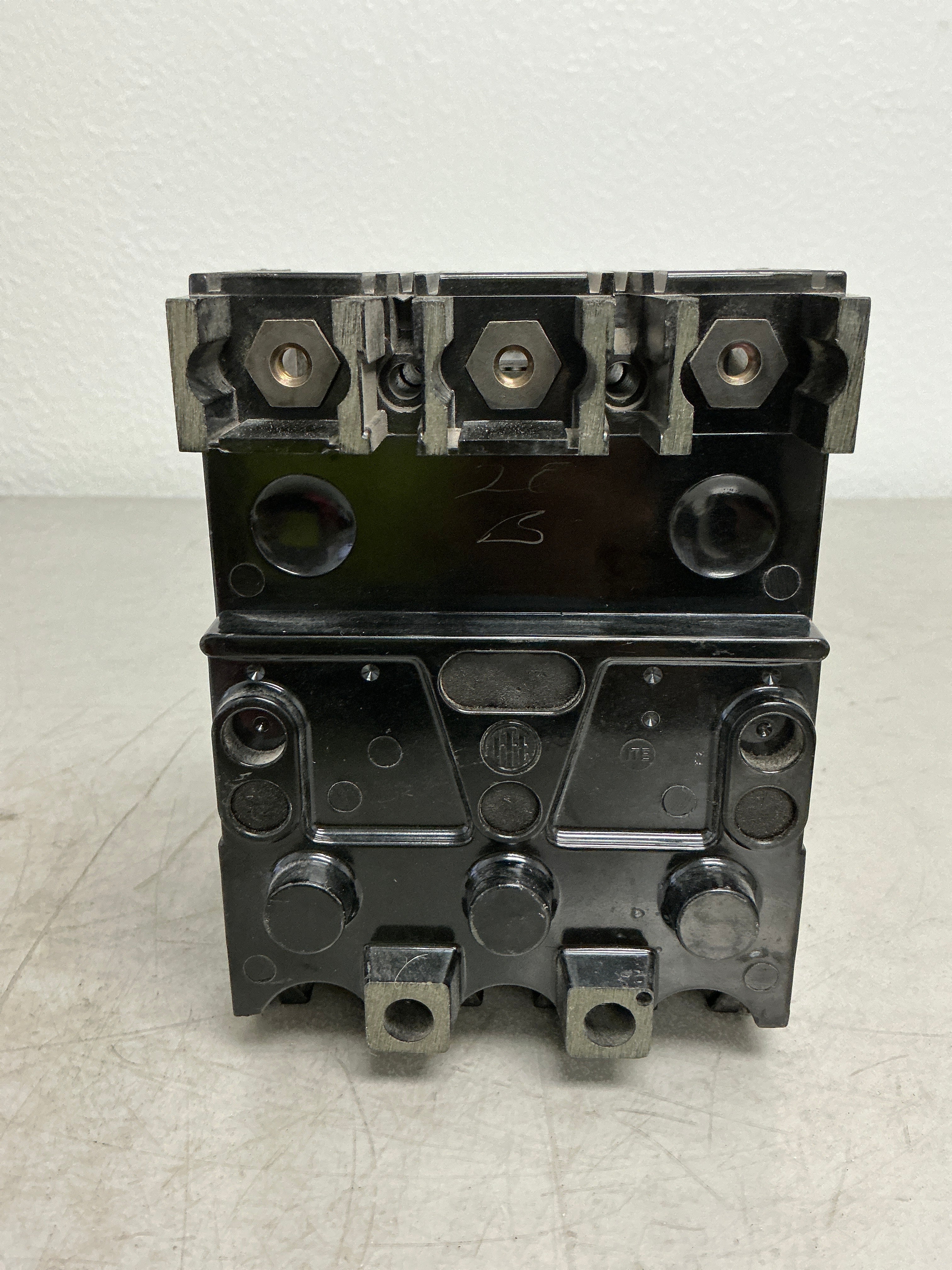 Used EH3-B090 3 Pole, 90 Amps, 480 Volts Circuit Breaker