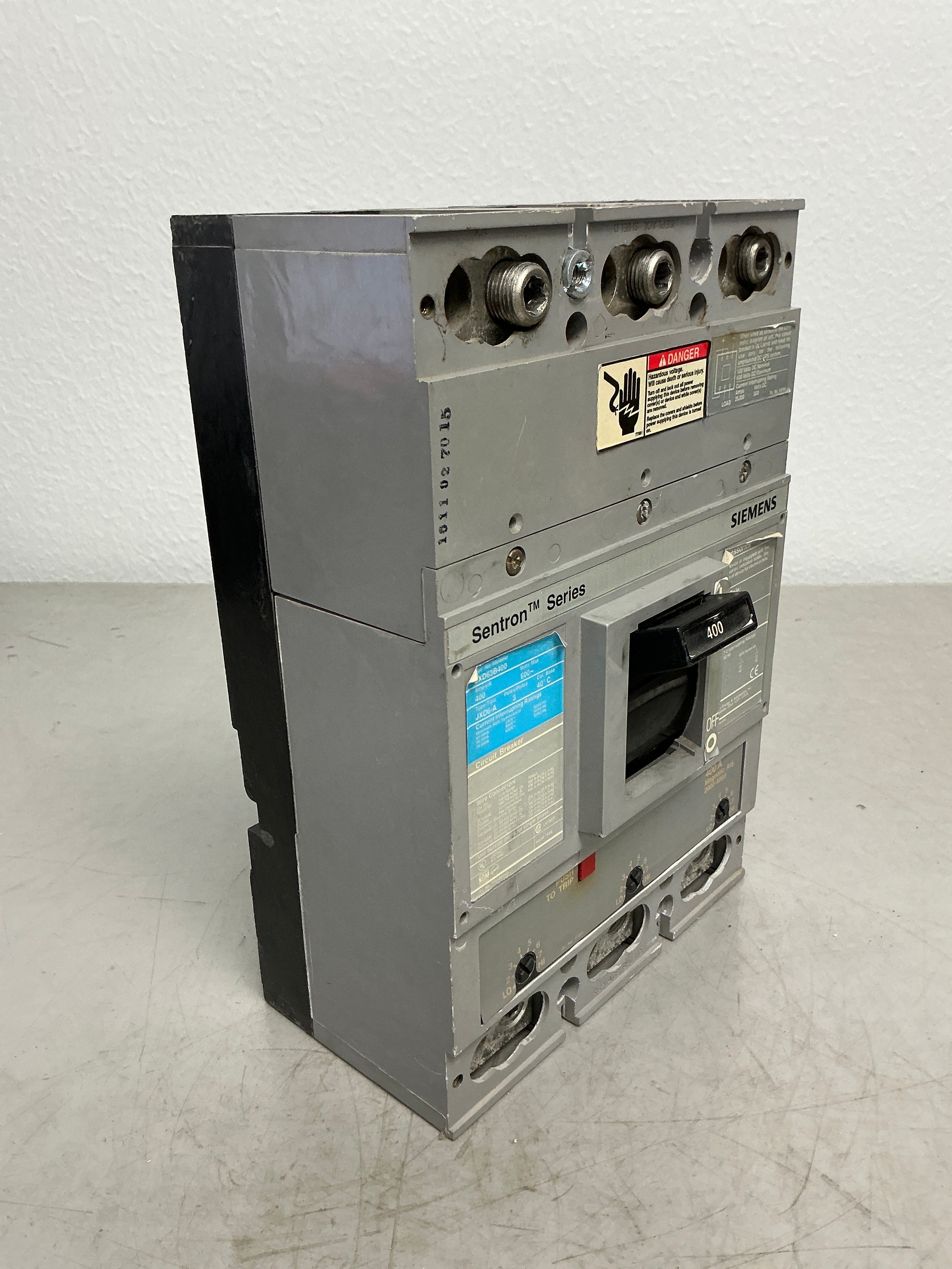 Used Siemens JXD63B400 3 Pole, 400 Amps, 600 Volts Circuit Breaker